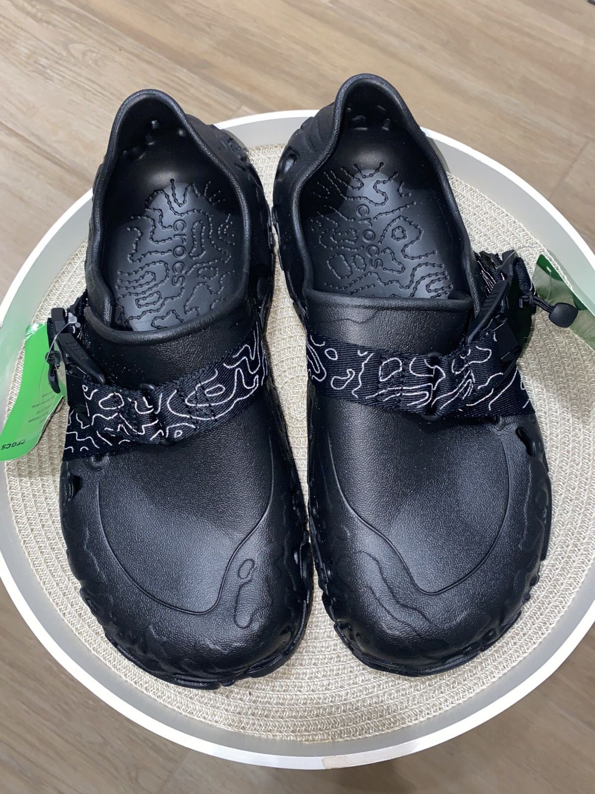 Crocs NWT Crocs All-Terrain Atlas Black Slip on Strap Sandals Size US 9 / EU 42 - 3 Thumbnail