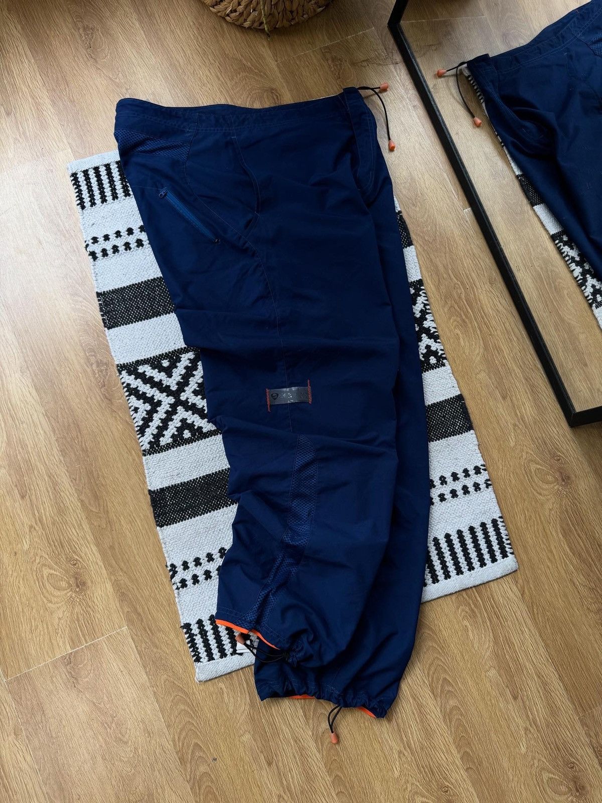 Nike vintage jogger pants size L