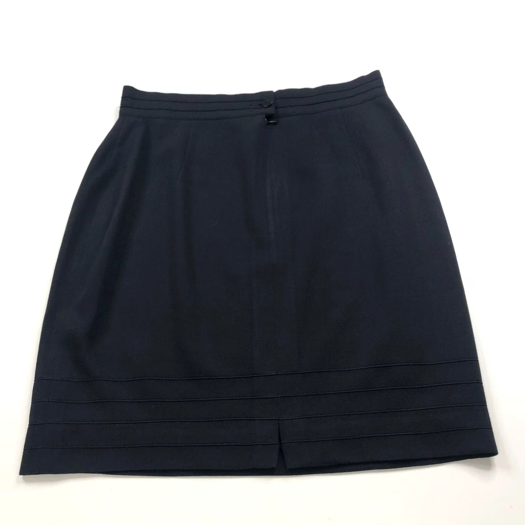 Escada VINTAGE Escada Skirt Black Mini Button Zip Lined Wool 31 In 5.25 ECESCADA VTG Size 32" / US 10 / IT 46 - 2 Thumbnail