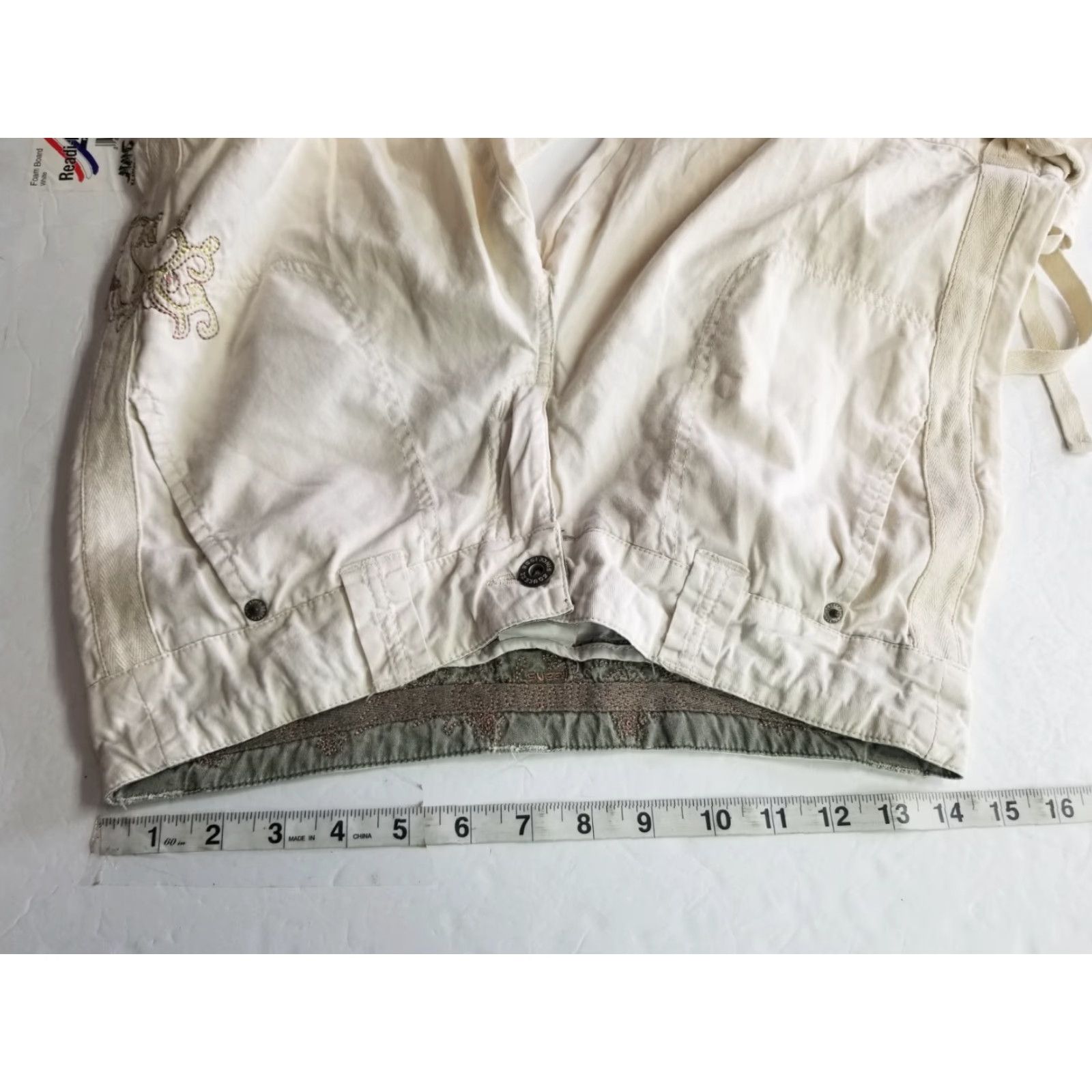 Vintage Cream Squeeze Jeans Cargo Pants Wide Leg Embroidered 7/8 Women's Size 7/8 Cream Size 28" / US 6 / IT 42 - 3 Thumbnail