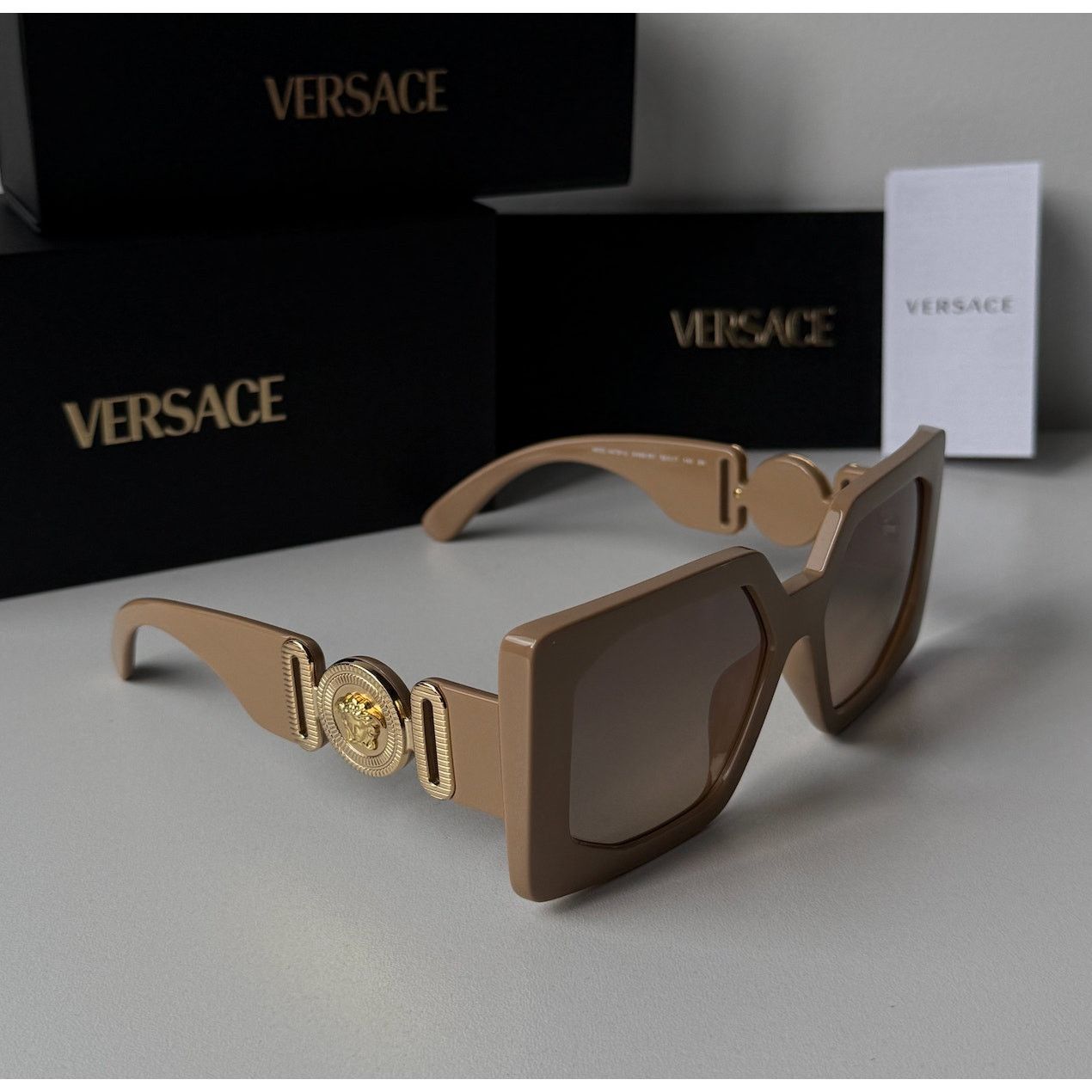 Versace NEW Versace VE4478U Oversized Beige Square Sunglasses Size ONE SIZE - 4 Thumbnail