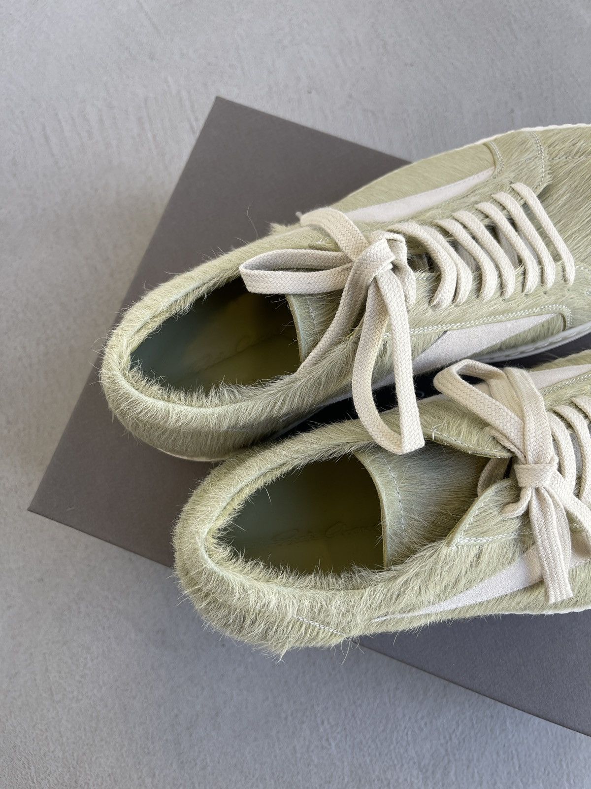 Rick Owens STEAL! FW23 Rick Owens Mainline Vintage Sneakers Pony Hair Size US 11 / EU 44 - 5 Thumbnail