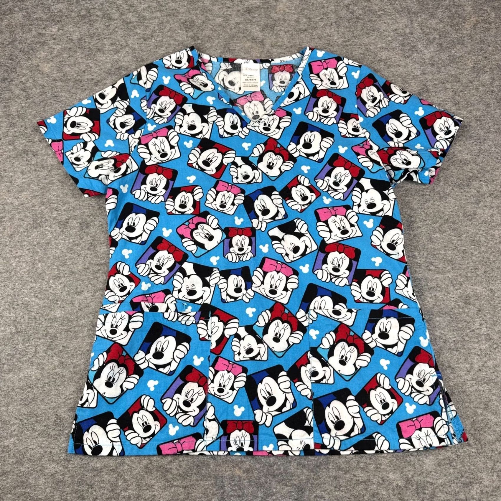Disney VINTAGE Disney Scrub Top Mickey Minnie Mouse Cotton Blue Womens XS Size XS / US 0-2 / IT 36-38 - 2 Thumbnail
