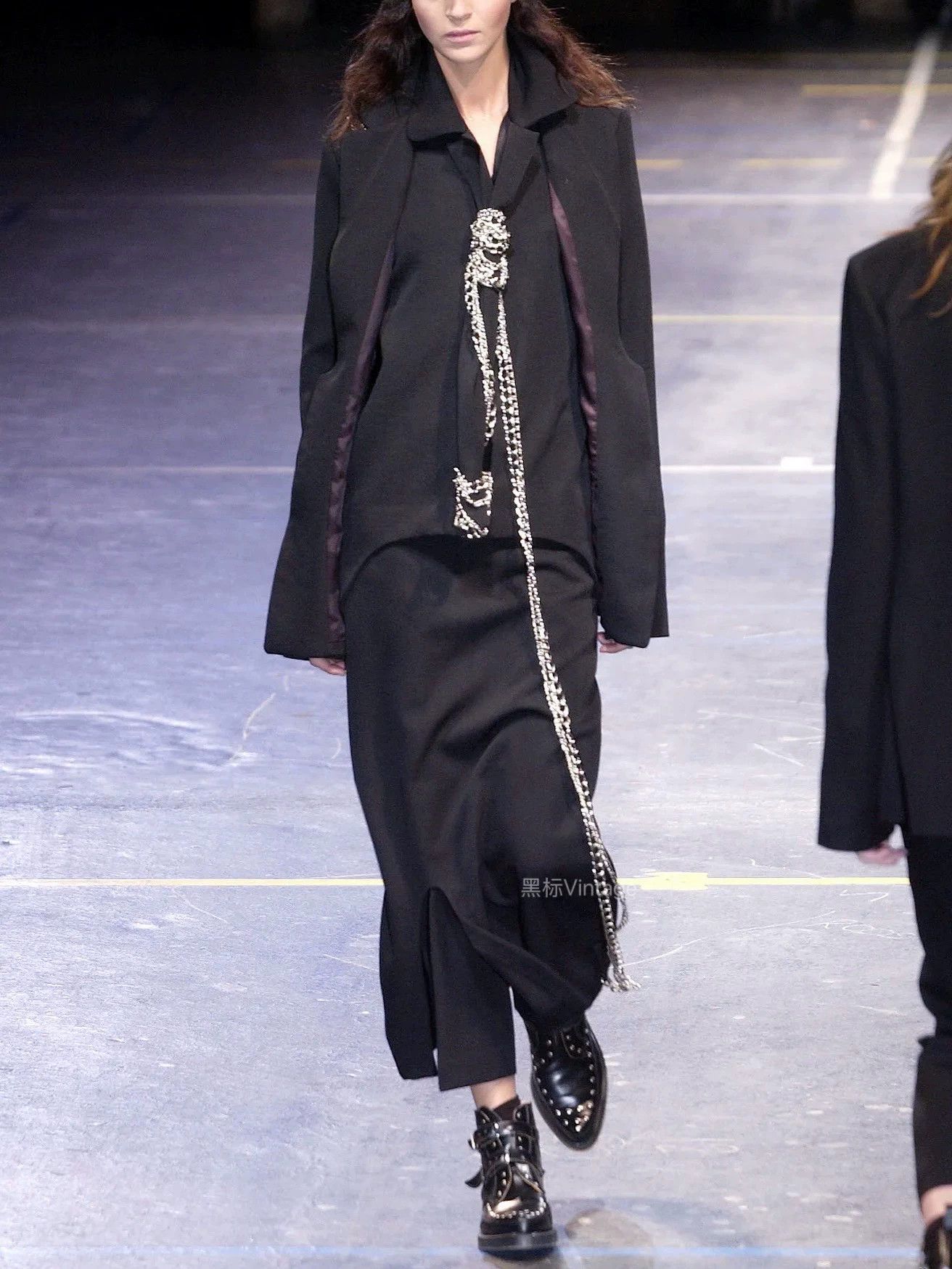 Yohji Yamamoto Yohji Yamamoto 04AW Vintage Asymmetric Fishtail Dress Size 26" / US 2 / IT 38 - 1 Thumbnail