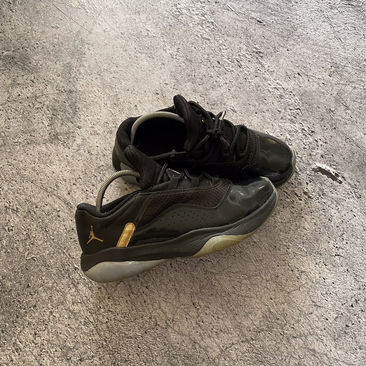 Jordan Brand × Nike Nike Air Jordan 11 Retro Low Size US 7 / EU 40 - 3 Thumbnail