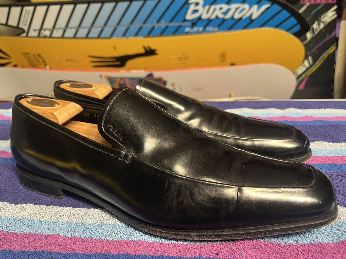 Prada Prada dress shoes (fits like an 11.5) Size US 11.5 / EU 44-45 - 2 Thumbnail