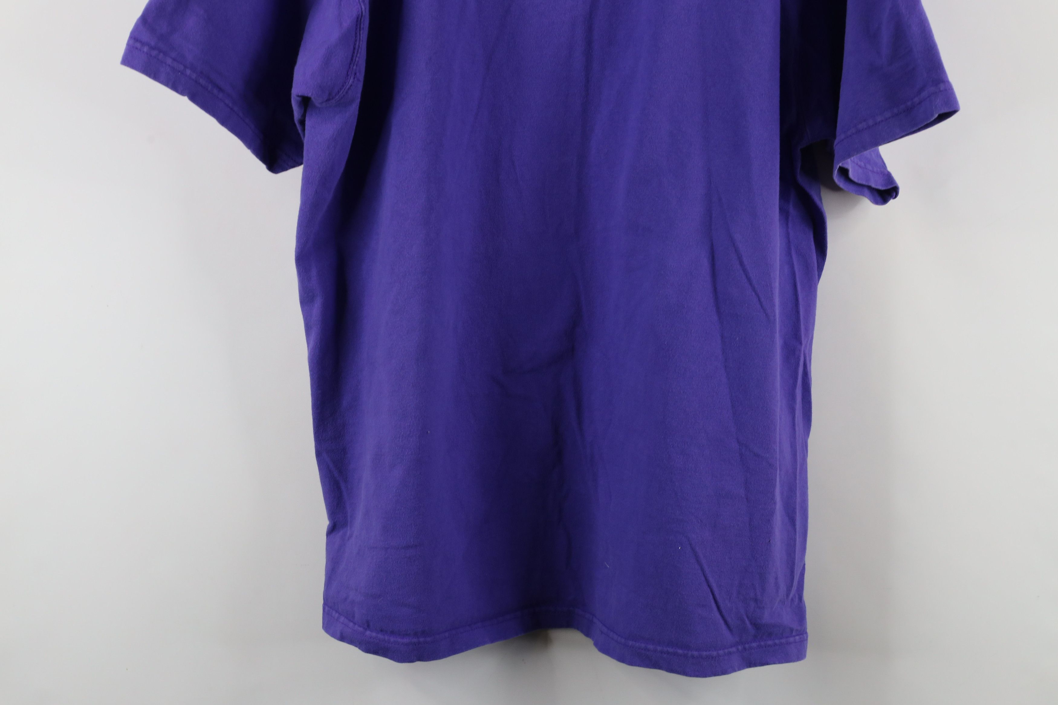Vintage Vintage 90s Streetwear Heavyweight Cotton T-Shirt Purple Size US L / EU 52-54 / 3 - 10 Thumbnail