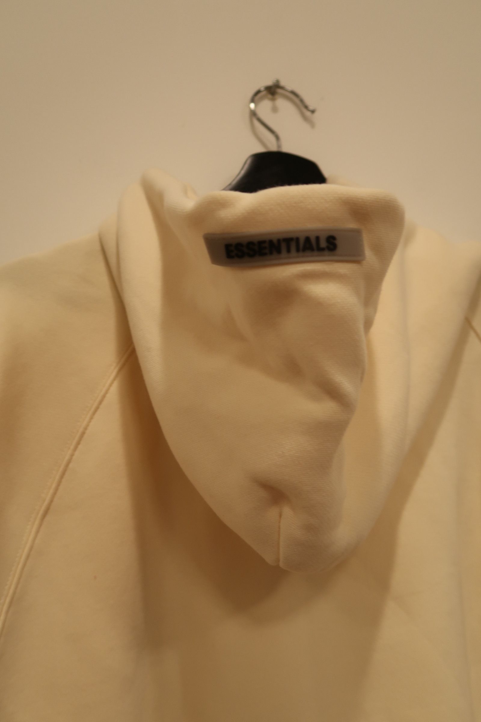 Fear of God Fear of God Essentials Cream and Black Hoodie Size US M / EU 48-50 / 2 - 4 Thumbnail