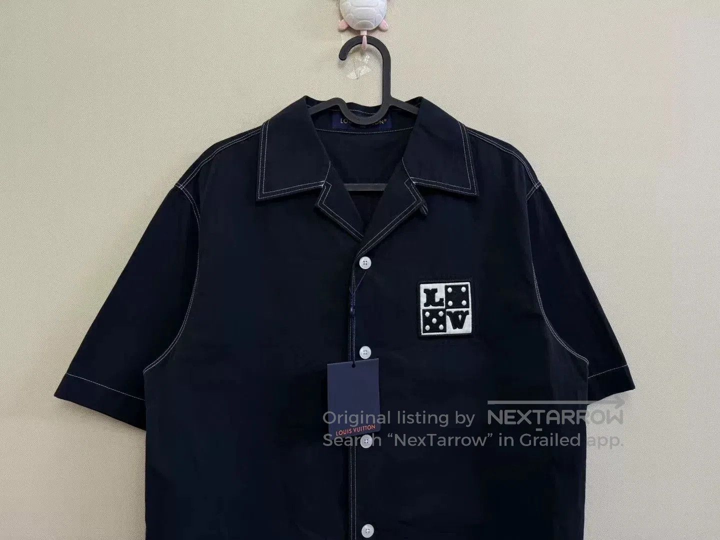Louis Vuitton Louis Vuitton LV Letter Short-Sleeve Shirt. Size US M / EU 48-50 / 2 - 2 Thumbnail