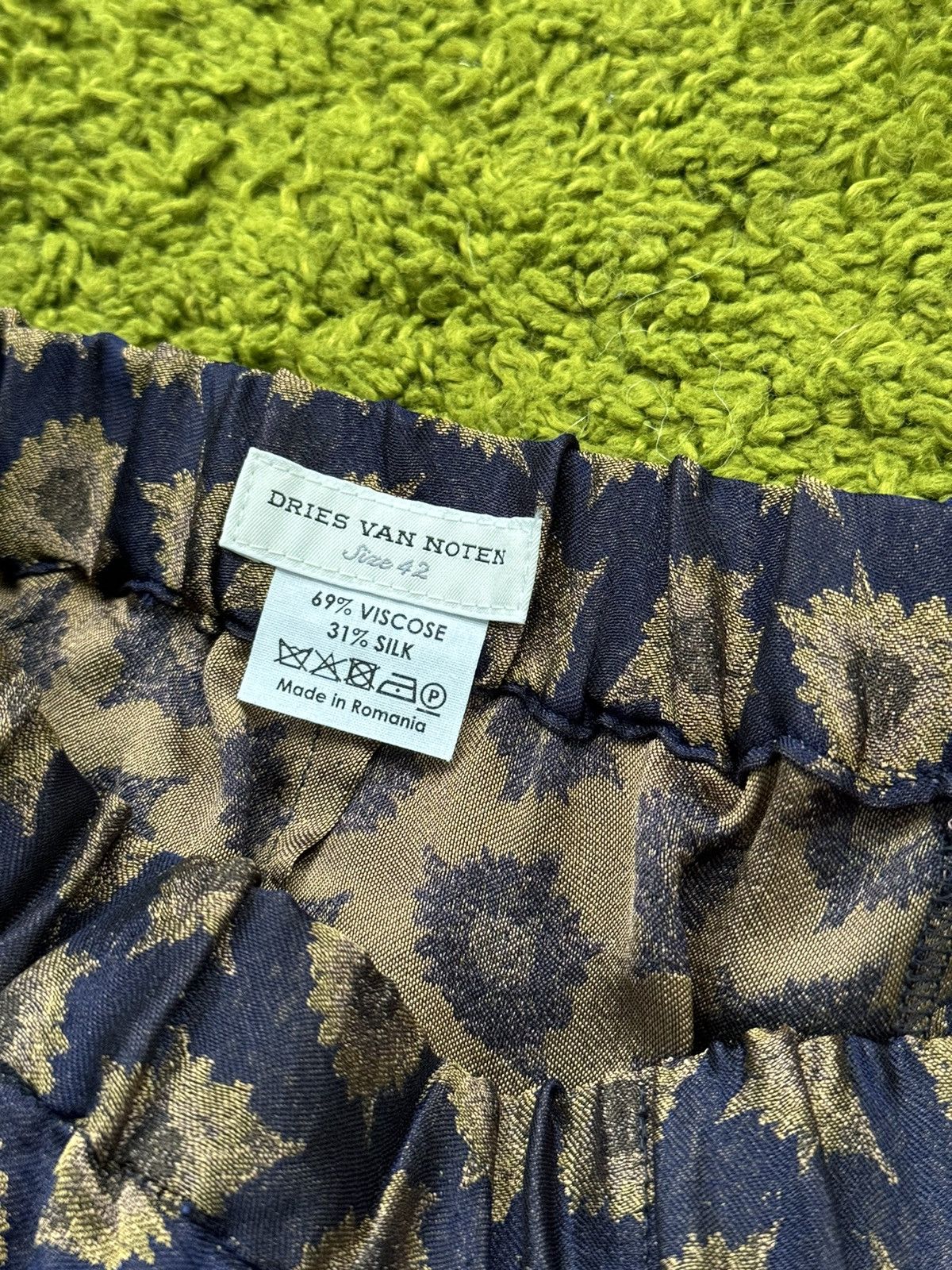 Designer × Dries Van Noten Dries Van Noten silk blend graphic pants Size 28" / US 6 / IT 42 - 3 Thumbnail