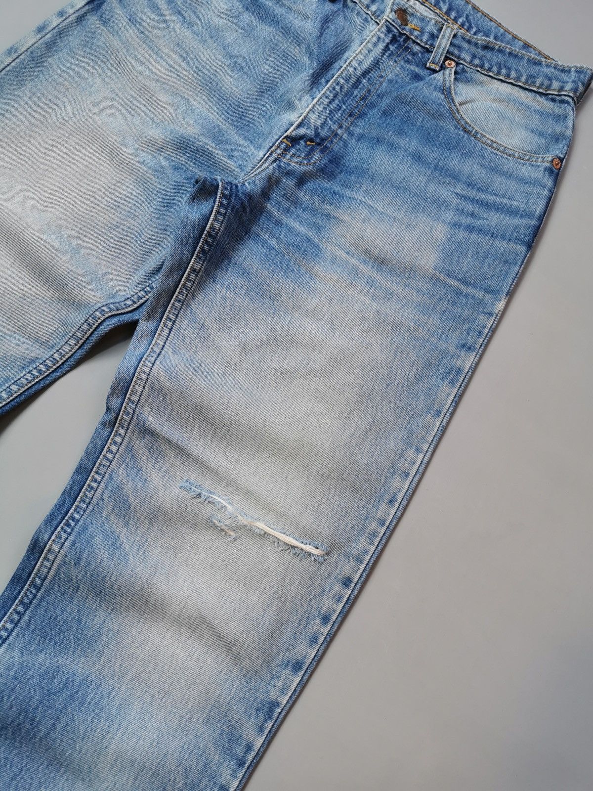 Levi's Vintage Levis 515 Denim Jeans Size US 32 / EU 48 - 5 Thumbnail