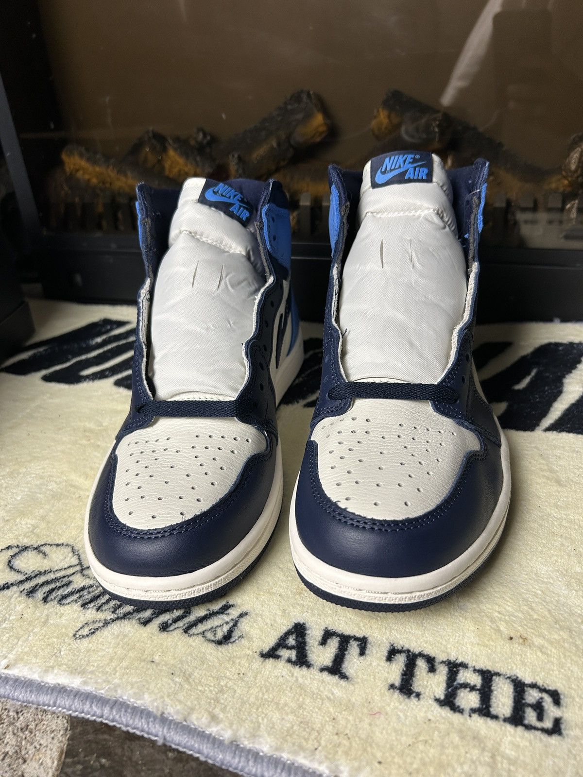 Jordan Brand Jordan 1 obsidians Size US 9 / EU 42 - 2 Thumbnail