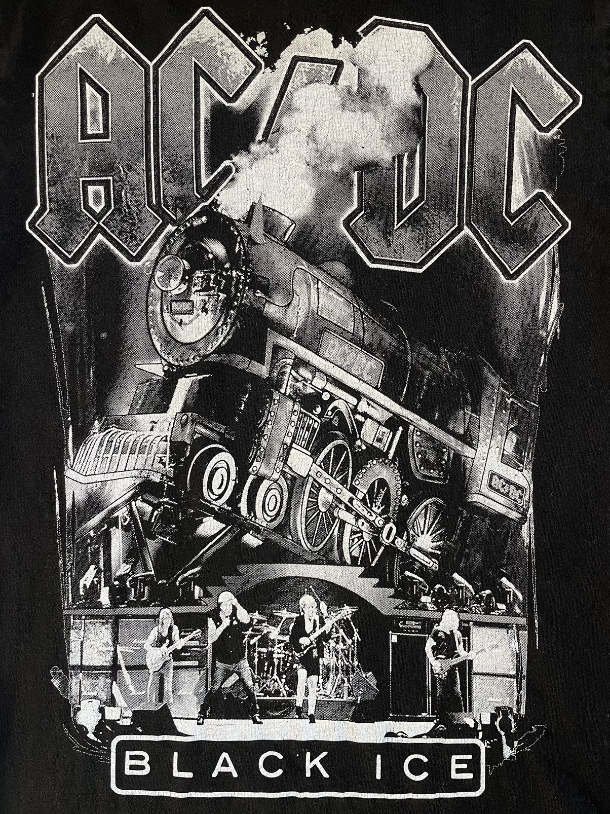 AC/DC × Band Tees × Vintage Vintage AC/DC Black Ice T-Shirt Band Tee Size US S / EU 44-46 / 1 - 6 Thumbnail