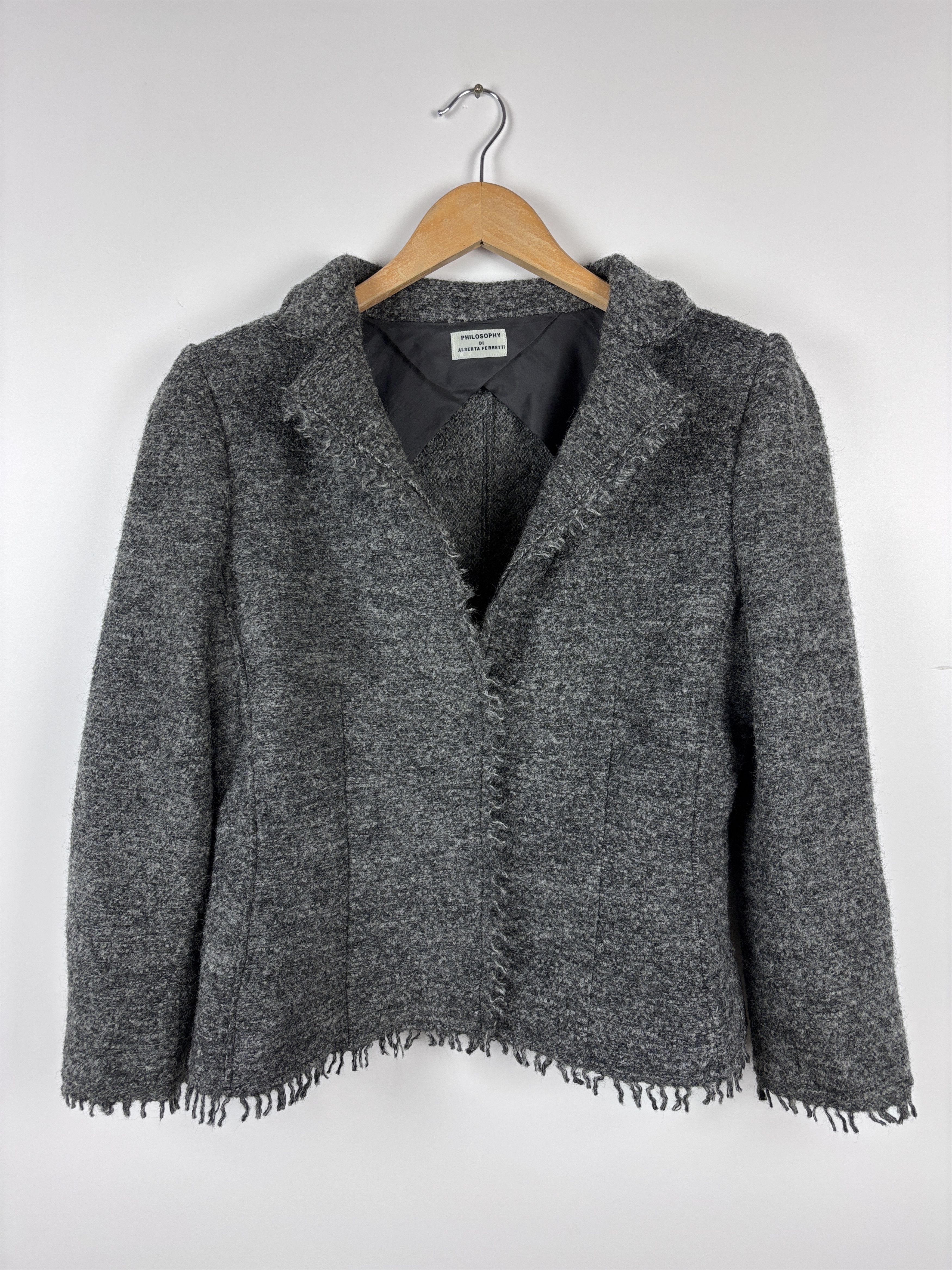 Alberta Ferretti Vintage Philosophy di Alberta Ferretti Wool Blazer Gray US 8 Size M / US 6-8 / IT 42-44 - 1 Thumbnail