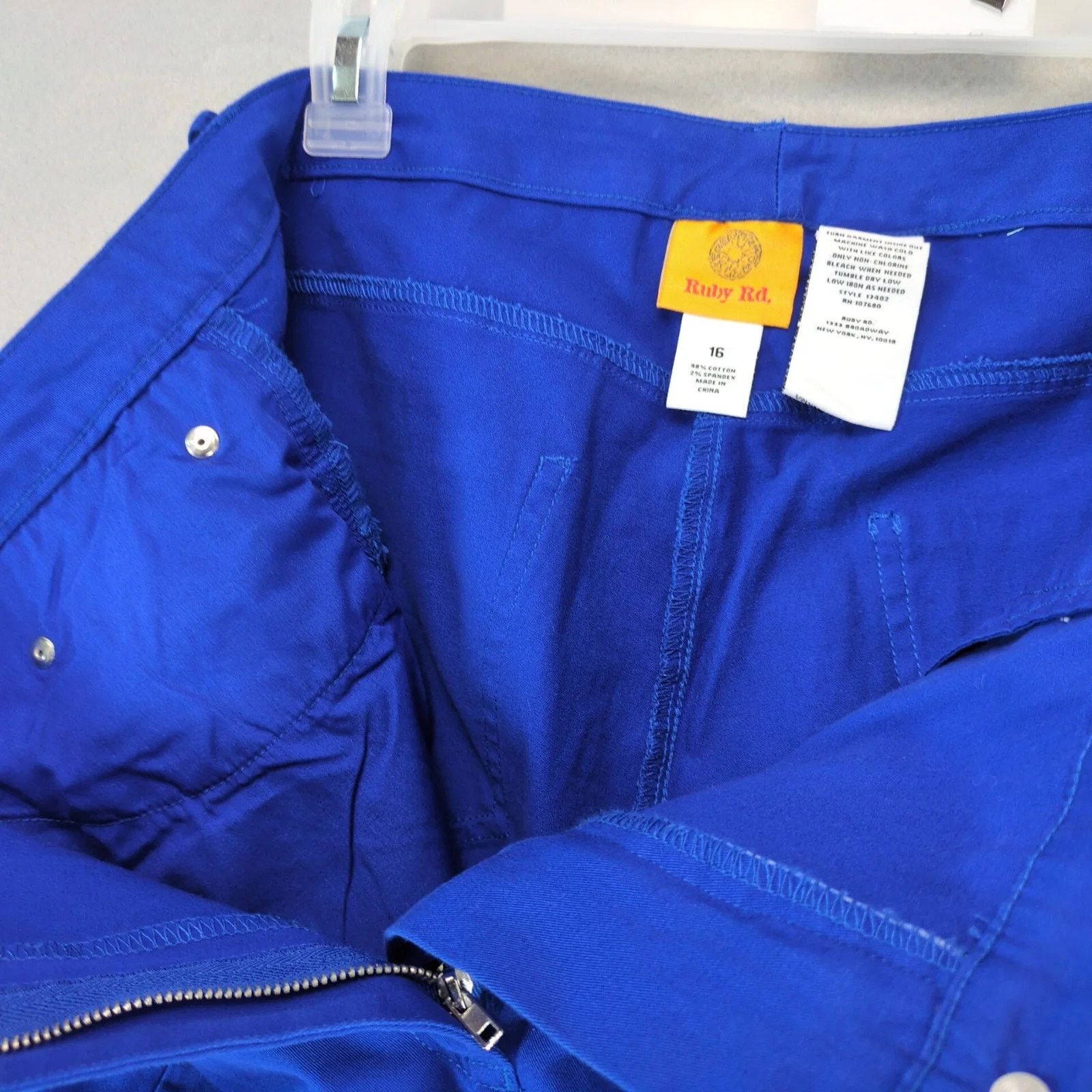 Other NWT Ruby Rd Blue Embroidered Capri Pants Women's 16 38x22.5" Size 38" / US 16 / IT 52 - 10 Thumbnail