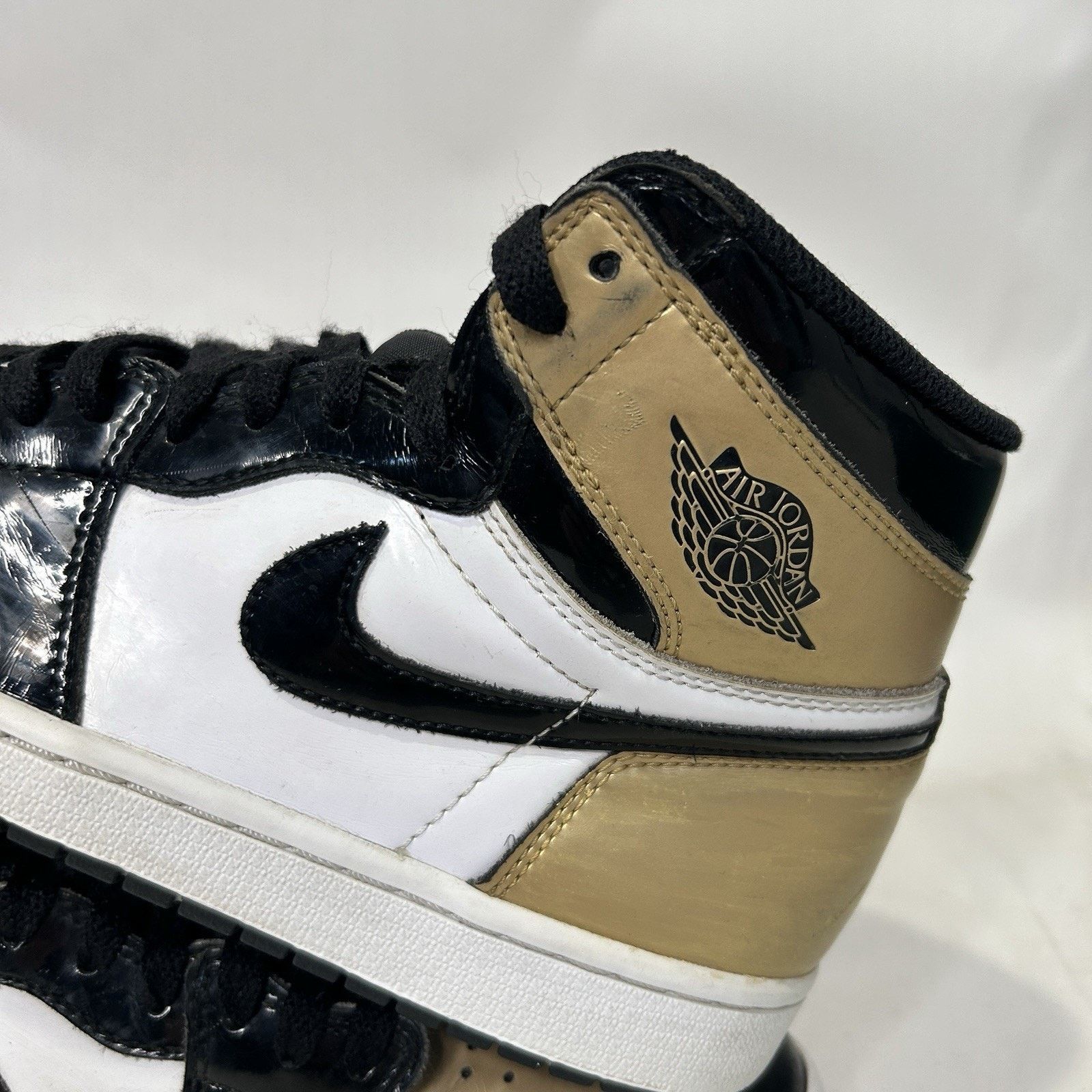 Jordan Brand Nike Air Jordan 1 Retro OG NRG High “Gold Toe” Size US 8.5 / EU 41-42 - 12 Thumbnail
