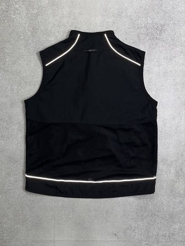 Nike Vintage Nike Swoosh Nylon Vest Rare Gorp M Size US M / EU 48-50 / 2 - 4 Thumbnail