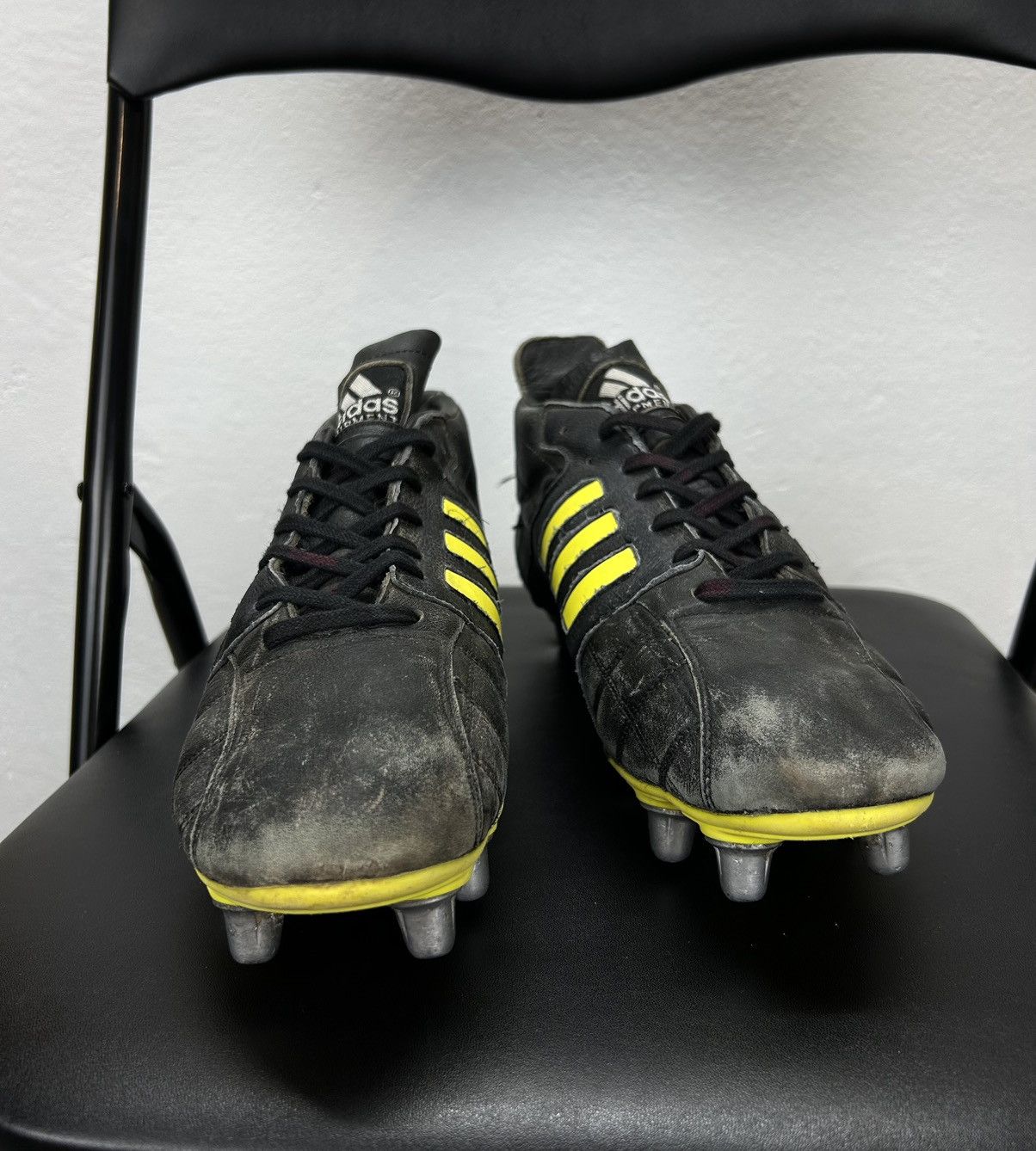 Adidas × Equipment × Vintage Adidas Equipment Vintage Football Boots Black France Size US 10 / EU 43 - 4 Thumbnail