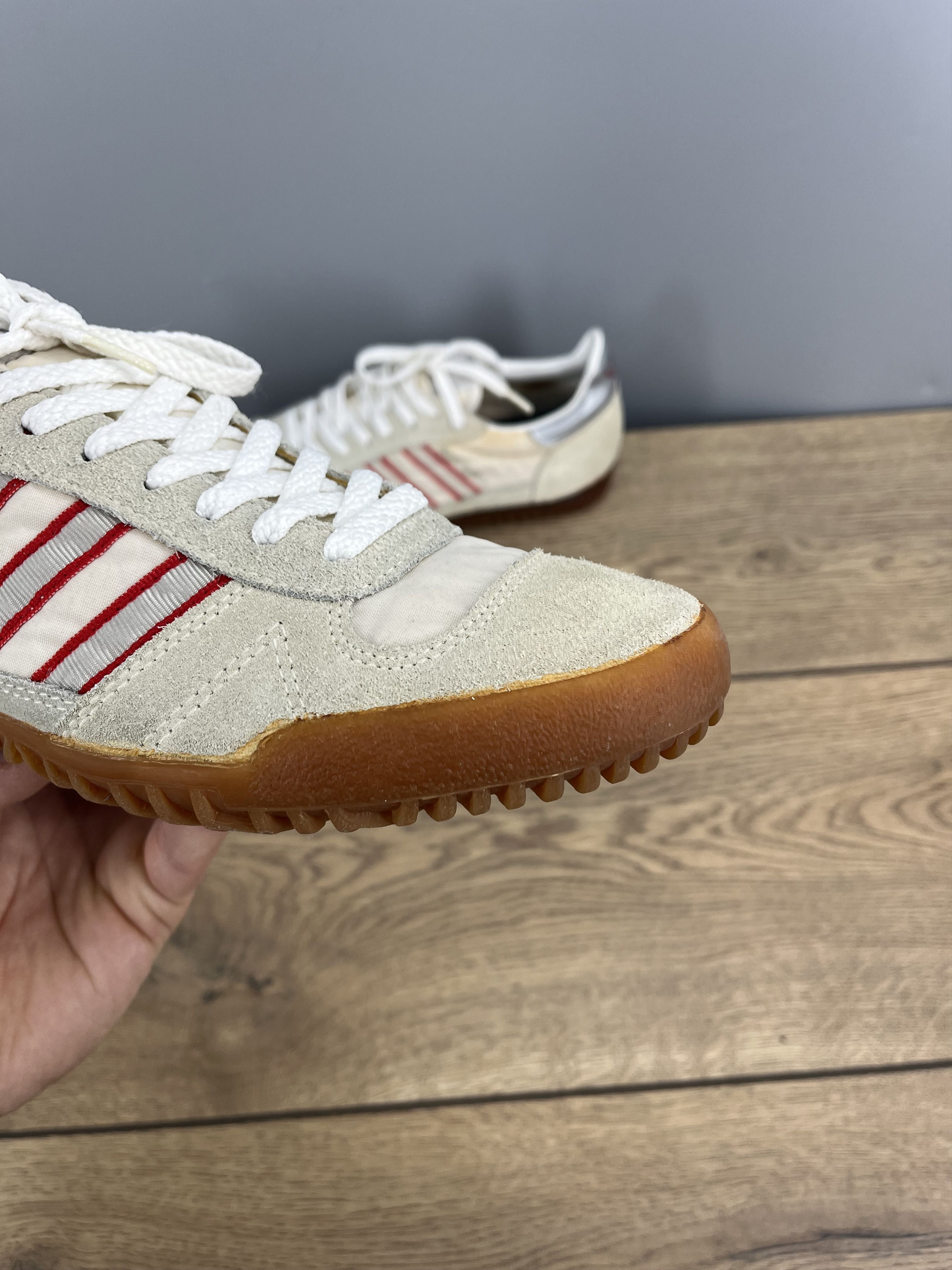 Adidas adidas Indoor Super II Vintage Suede Sneakers Cream Red Size US 7 / IT 37 - 10 Thumbnail