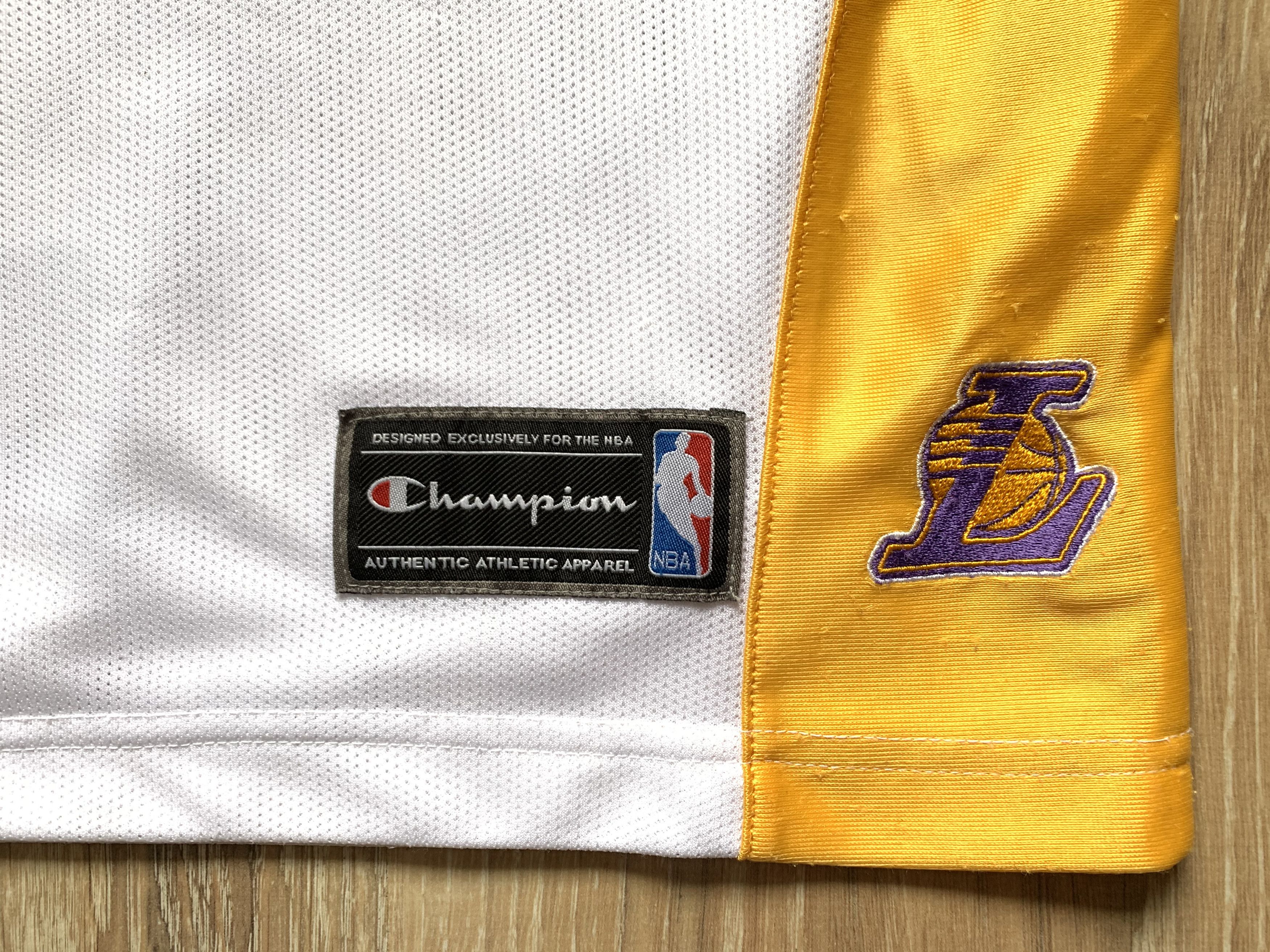 Champion × NBA × Vintage Vintage Champion Los Angeles Lakers Jersey Size US L / EU 52-54 / 3 - 6 Thumbnail