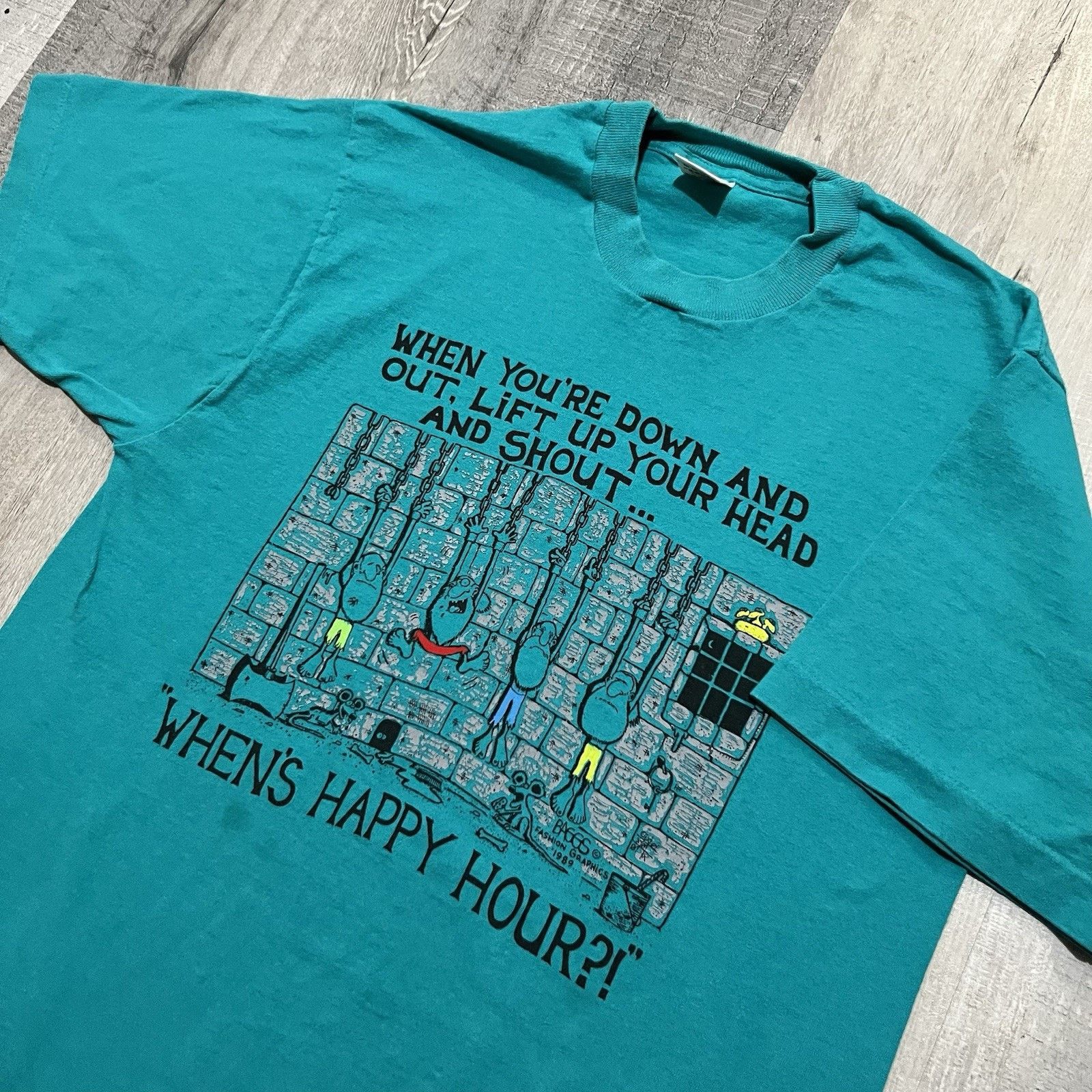 Fruit Of The Loom VTG When's Happy Hour! Jail House Down And Out Blue Bar Tee Size US L / EU 52-54 / 3 - 2 Thumbnail