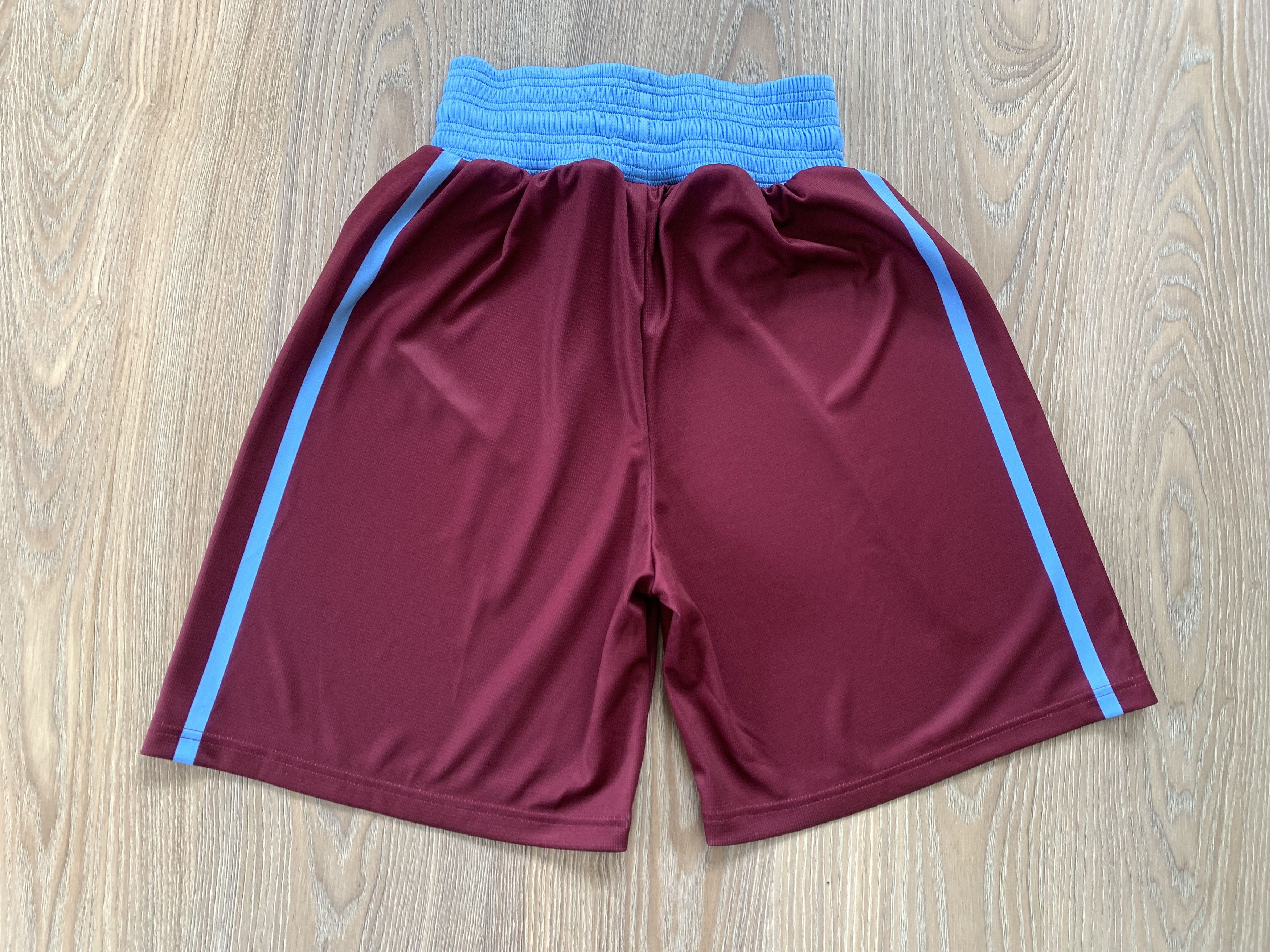 Vintage Vintage West Ham Boys Club Training Shorts Size US 26 / EU 42 - 3 Thumbnail