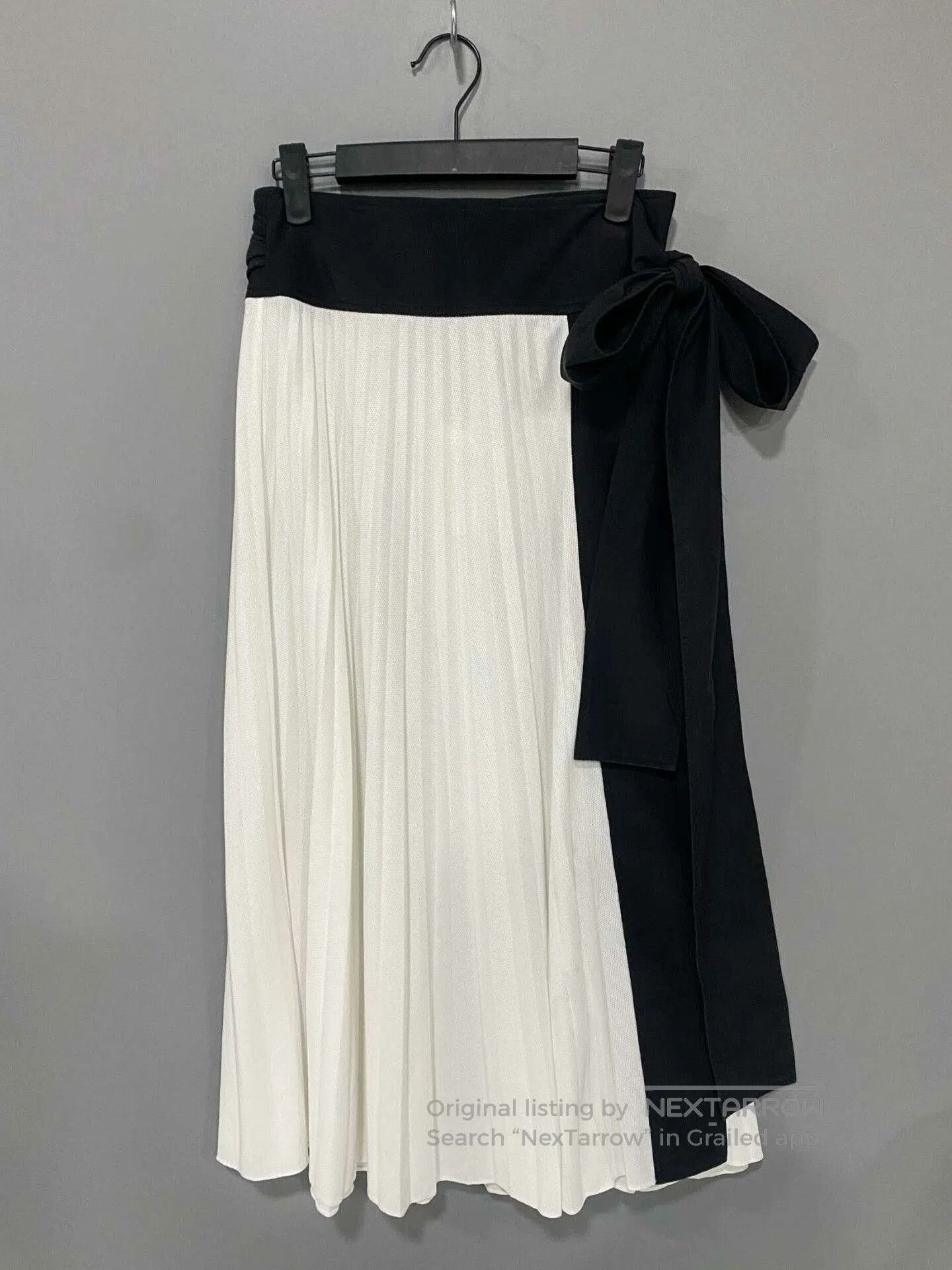 Louis Vuitton Louis Vuitton Black White Long Dress. Size 35" - 3 Thumbnail