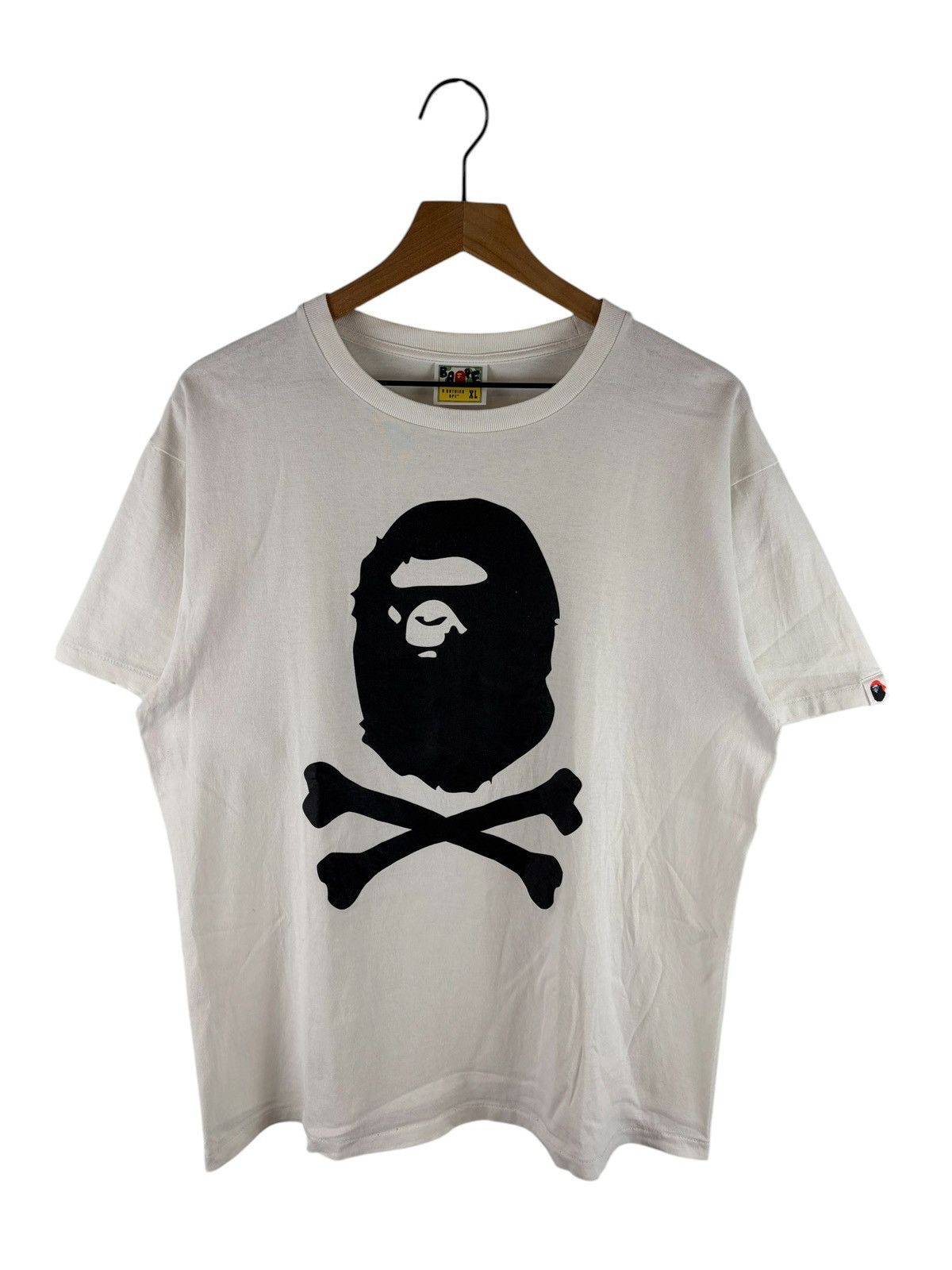 Bape Bape Crossbones Head Print T-Shirt Size US XL / EU 56 / 4 - 1 Thumbnail