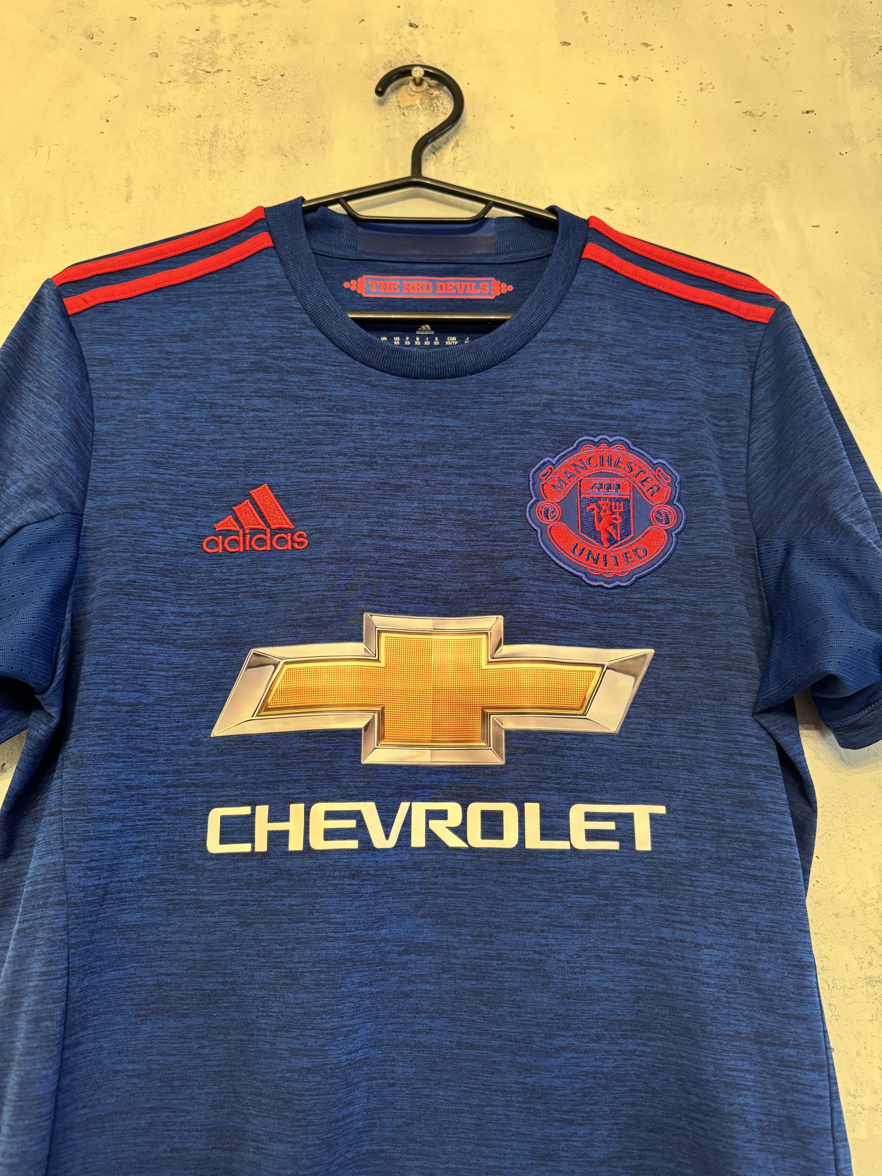 Adidas Manchester United 2016 2017 Away Football Soccer Shirt Size US XS / EU 42 / 0 - 4 Thumbnail