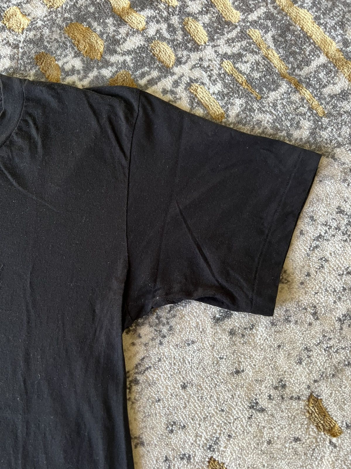 Vintage × Yves Saint Laurent Vintage Yves Saint Laurent Plain Black t-shirt Size US L / EU 52-54 / 3 - 3 Thumbnail
