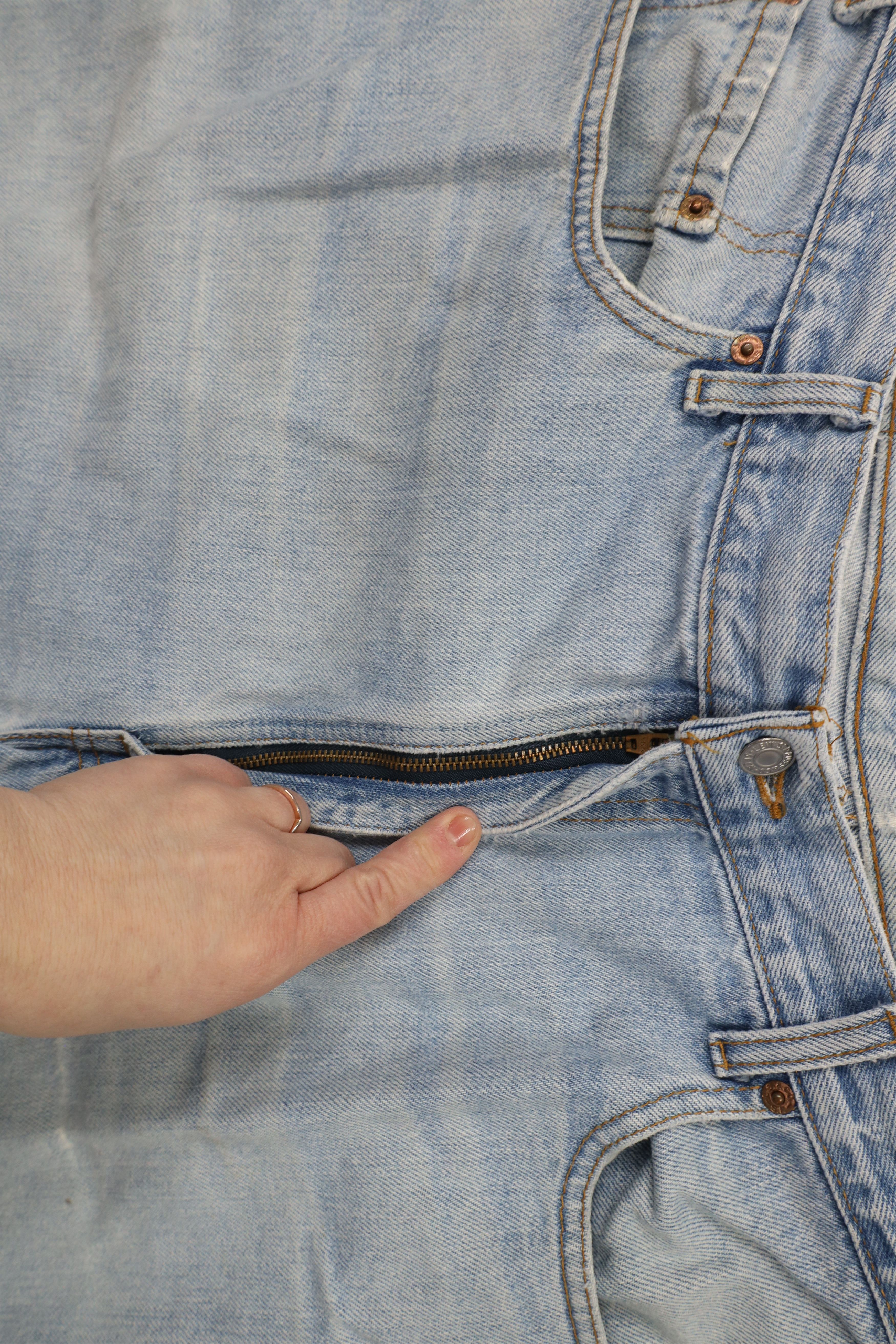 Levi's × Vintage Vintage 90s Levis 550 Relaxed Fit Denim Jeans Blue Cotton Size US 42 / EU 58 - 7 Thumbnail