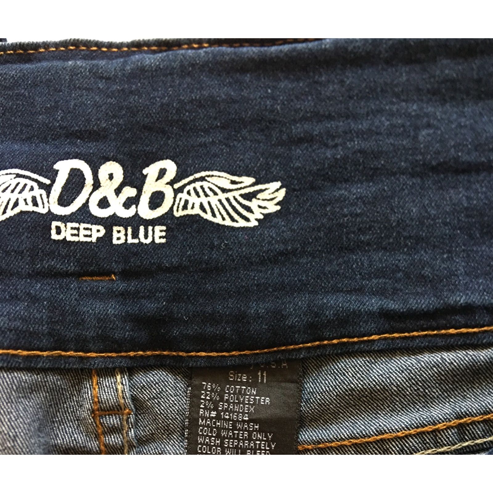 Vintage D&B DEEP BLUE Jeans Women’s Size 11 ZIPPER FLY BLUE Stretch Four Buttons Skinny Inseam 31 Women Jeans Size 32" / US 10 / IT 46 - 6 Thumbnail
