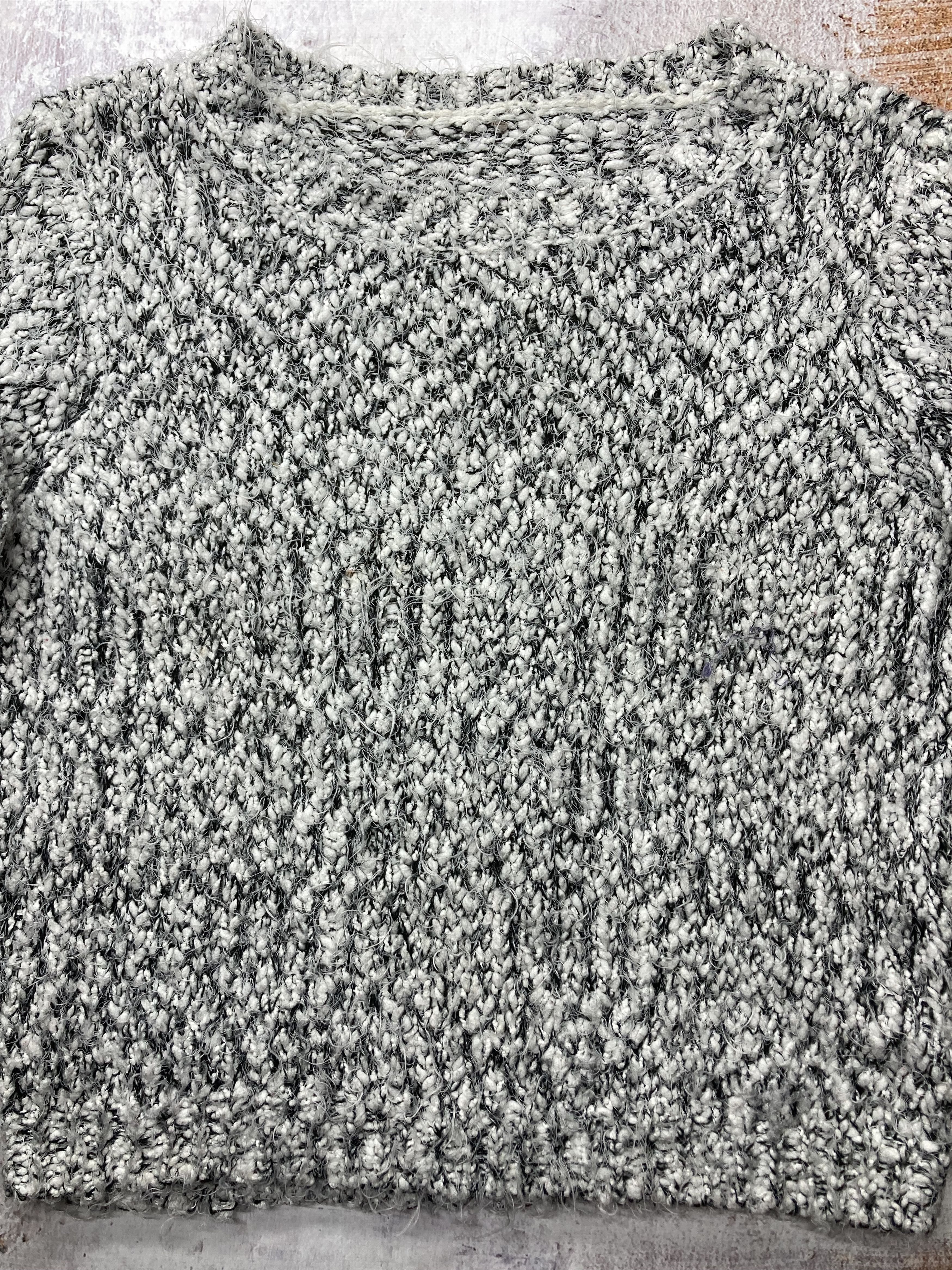 Vintage Vintage Knitted Sweater Women’s Size M Size M / US 6-8 / IT 42-44 - 2 Thumbnail