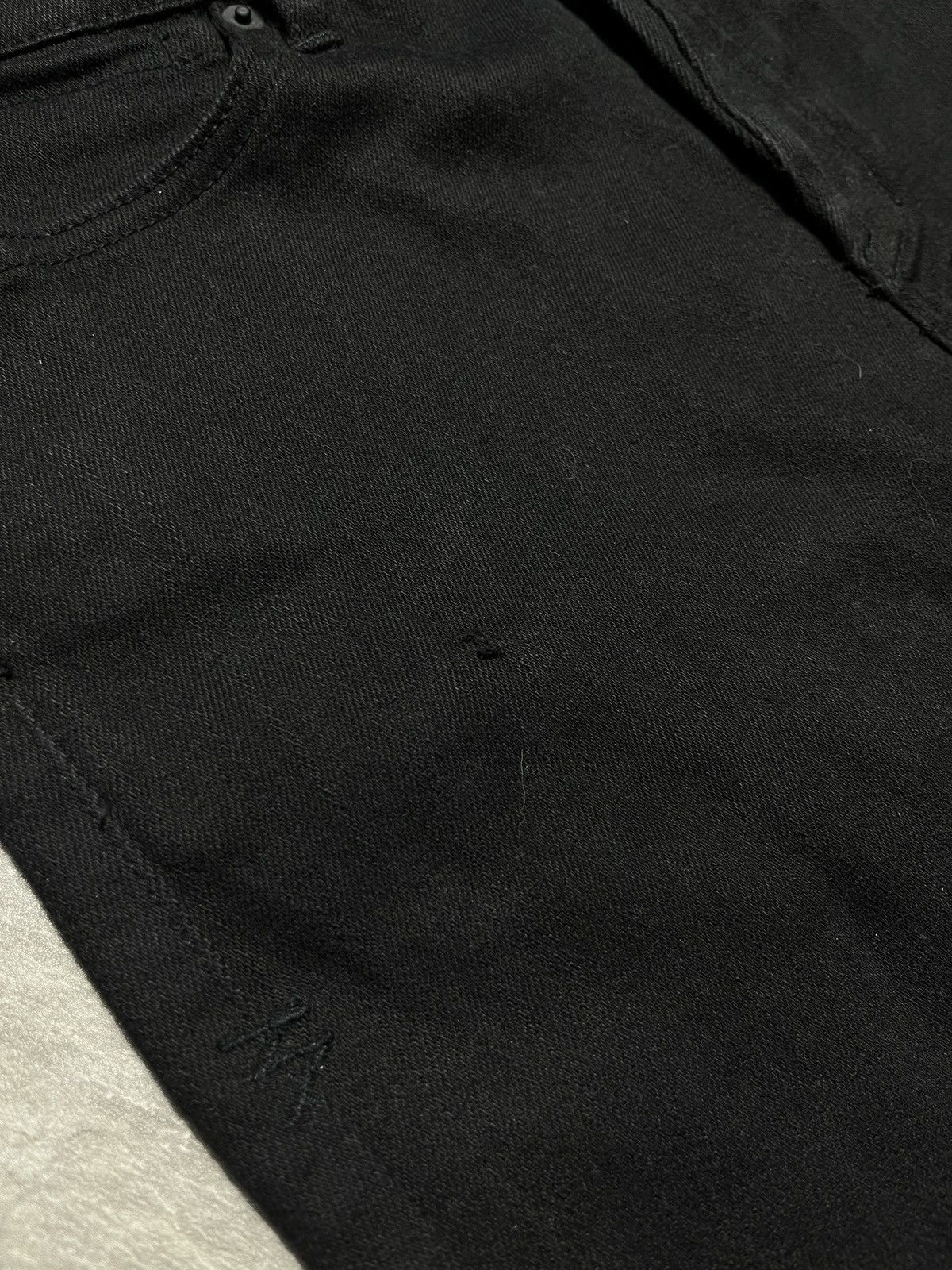 Ksubi Ksubi Knee Rip Plain Black Denim Jeans Size 32 Size US 32 / EU 48 - 12 Thumbnail