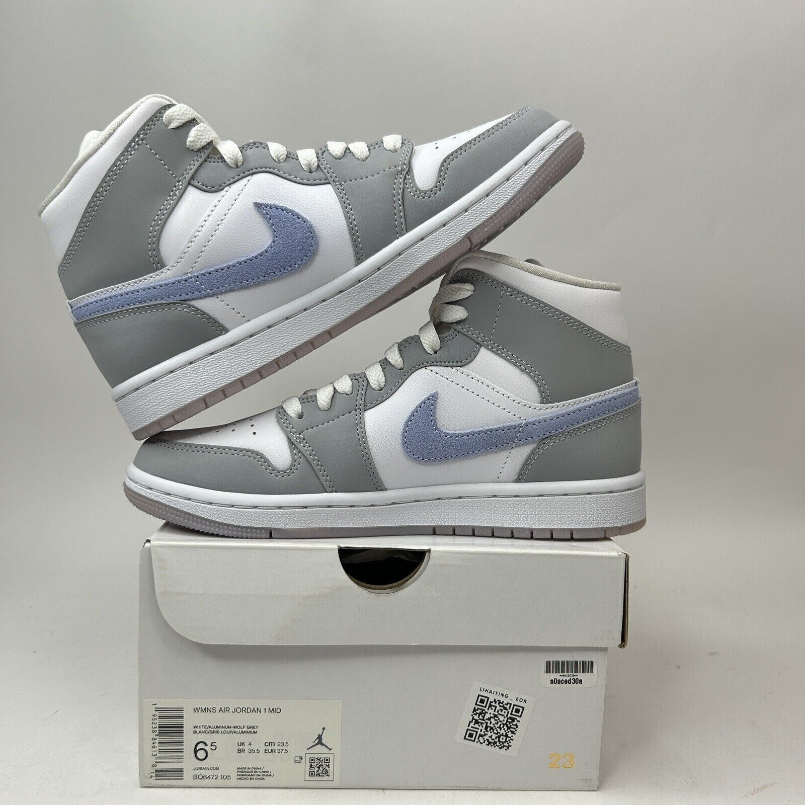 Jordan Brand Nike Air Jordan 1 Mid Retro WMNS “Wolf Grey/Aluminum” 2023 Size US 6.5 / IT 36.5 - 3 Thumbnail