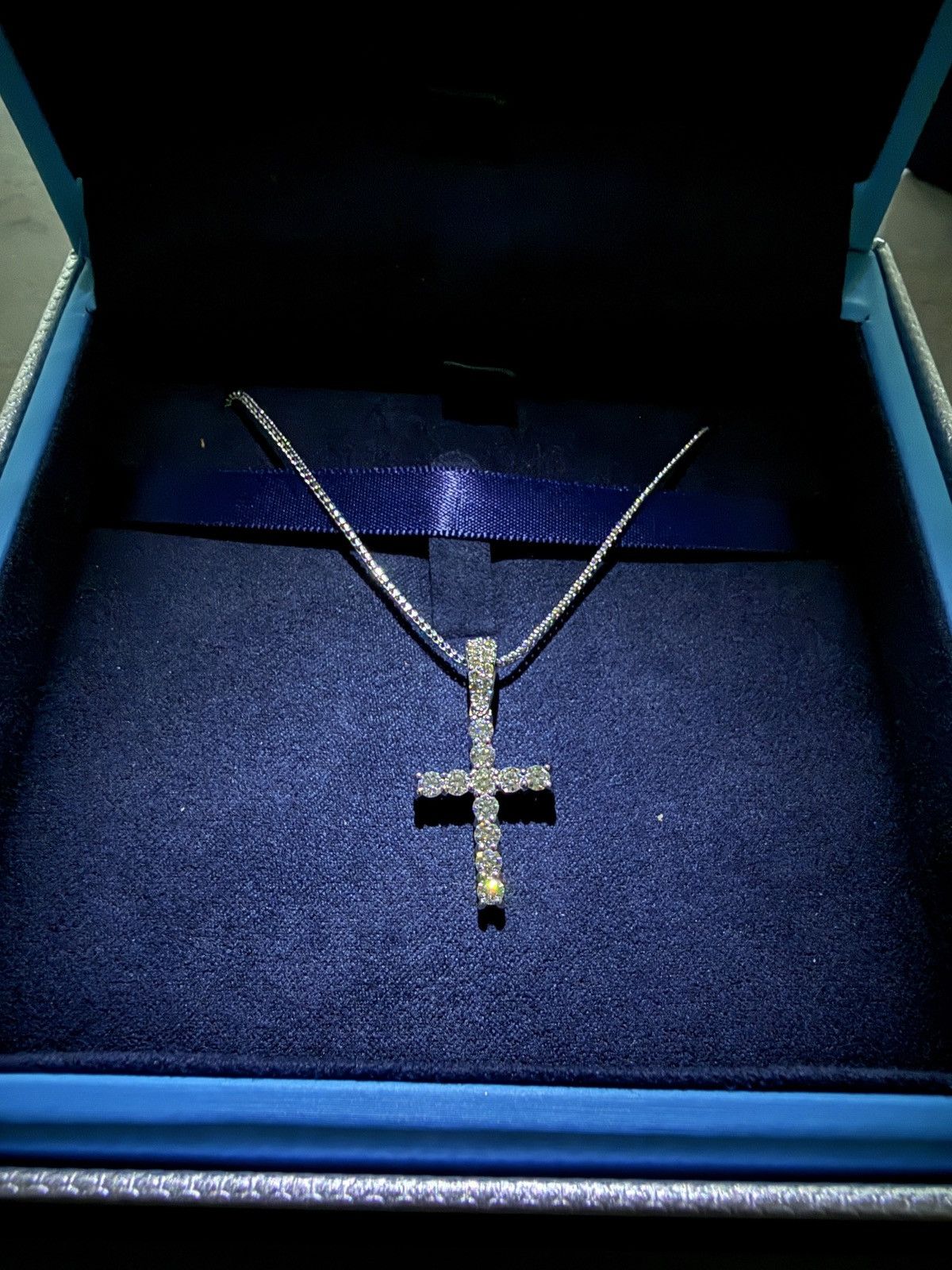 Other 14K VS Diamond Cross Size ONE SIZE - 3 Thumbnail