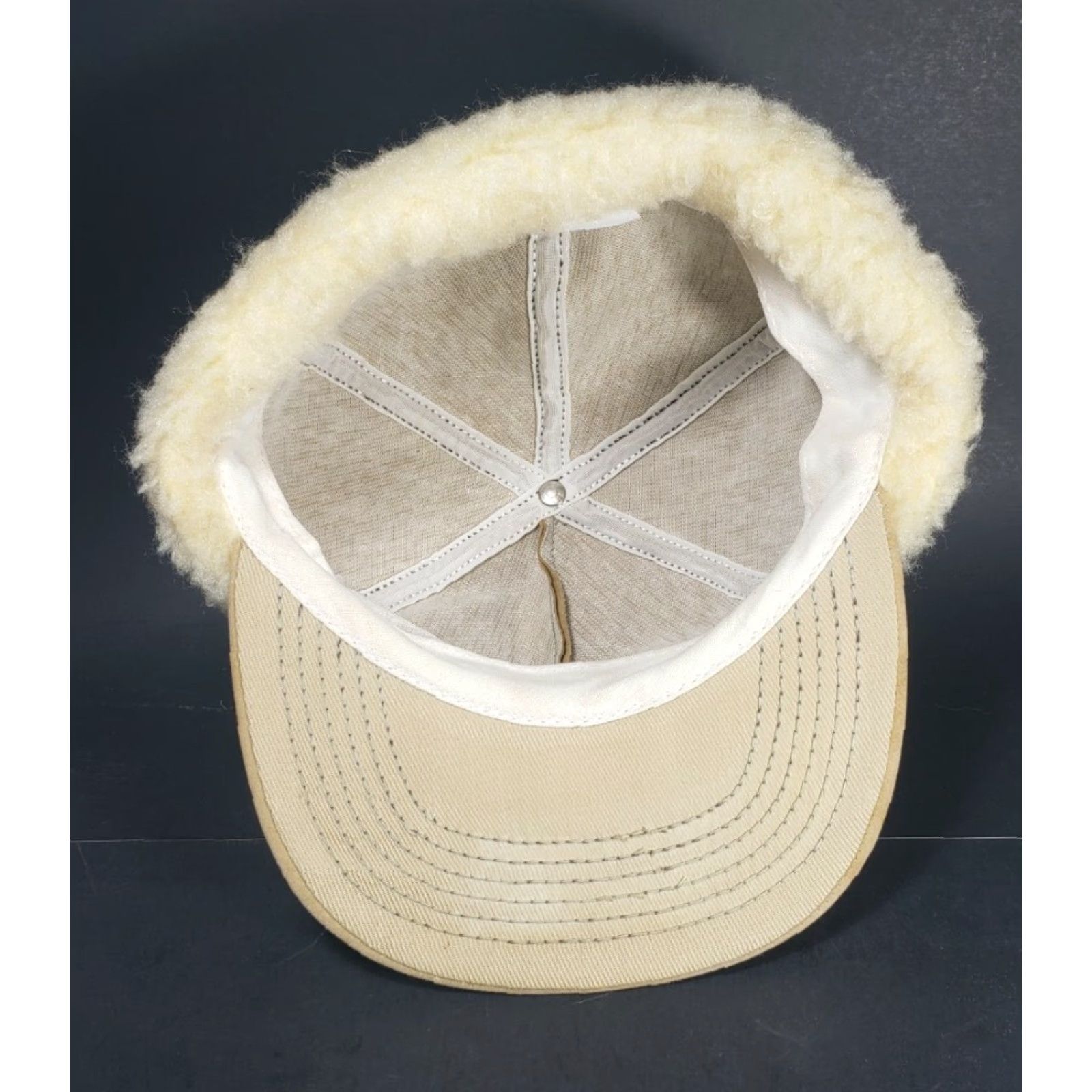 Vintage VINTAGE Garst Seed Corn Faux Suede Farmer Hat Cap Tan Beige Sz Med Fleece Patch Mens Trapper Hat Beige Wool/ fleece? Size US M / EU 48-50 / 2 - 7 Thumbnail