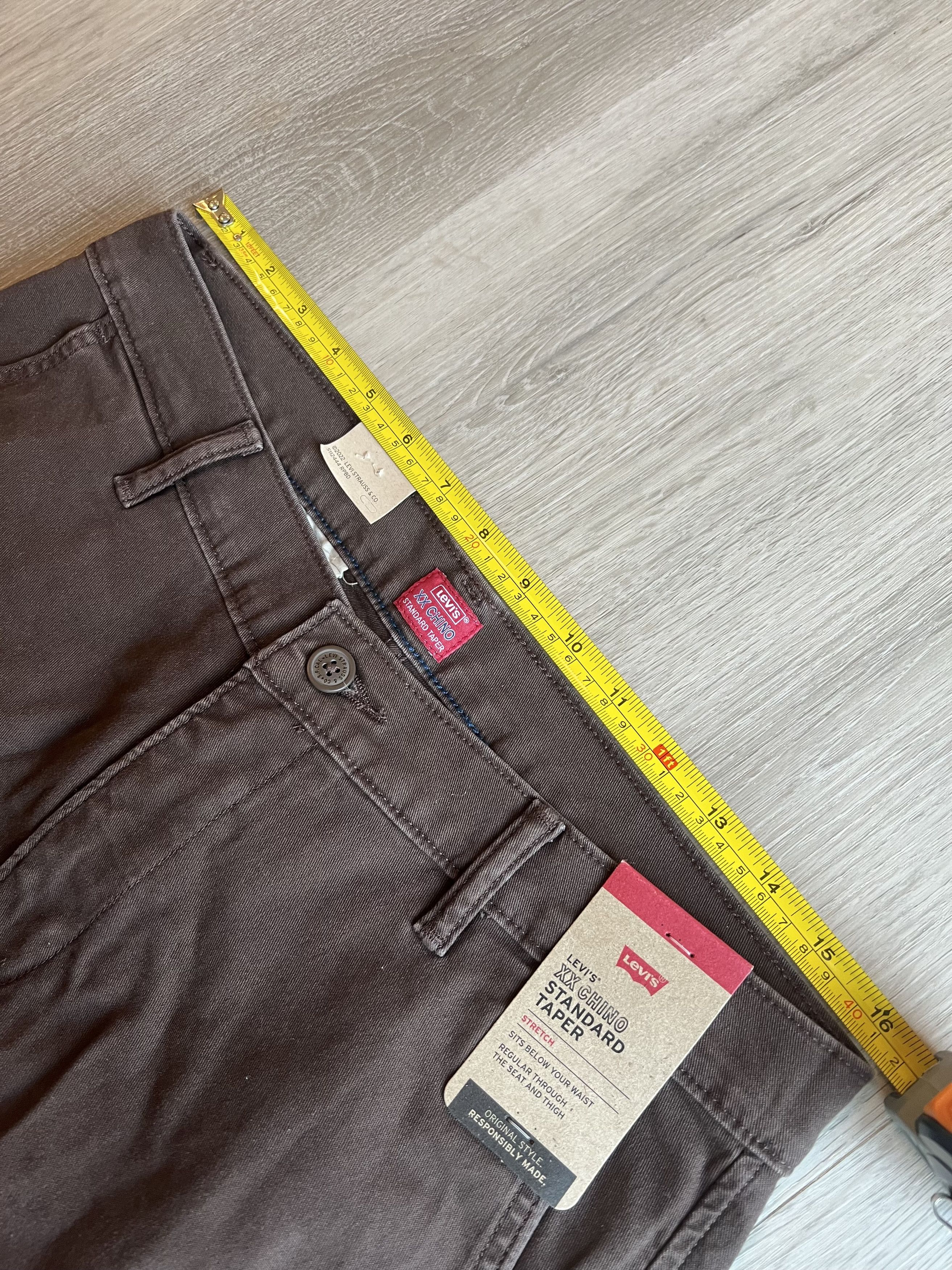 Levi's Standard fit Tapered Chino Pants / Chocolate Brown Work Wear Size US 32 / EU 48 - 6 Thumbnail