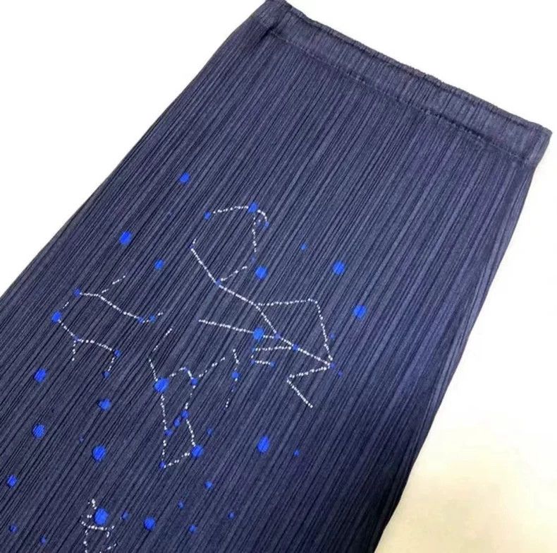 Issey Miyake Issey Miyake size:5 Blue constellation pleated skirt Size 42" / US 20 - 3 Thumbnail