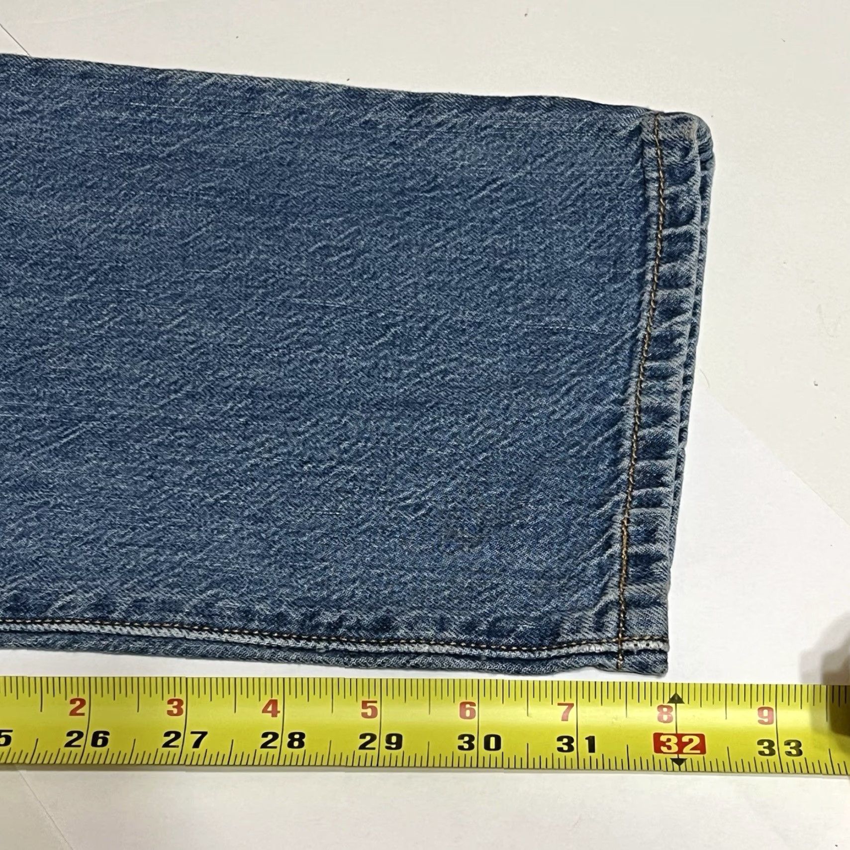 Vintage Levis 501 Jeans Womens 33x32 Button Fly Straight Distressed Denim Size 24" / US 00 / IT 34 - 6 Thumbnail