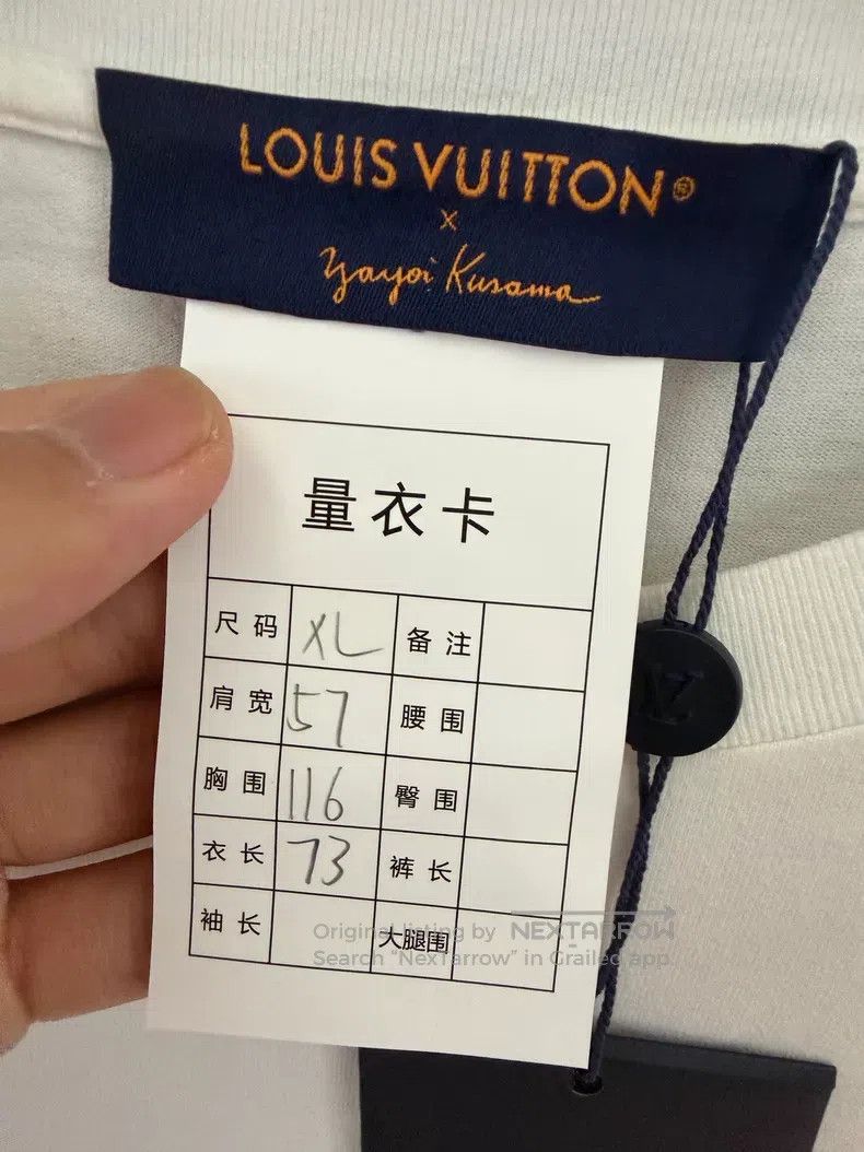Louis Vuitton Louis Vuitton Yayoi Kusama Co-branded Pumpkin Short Sleeve Size US XL / EU 56 / 4 - 3 Thumbnail