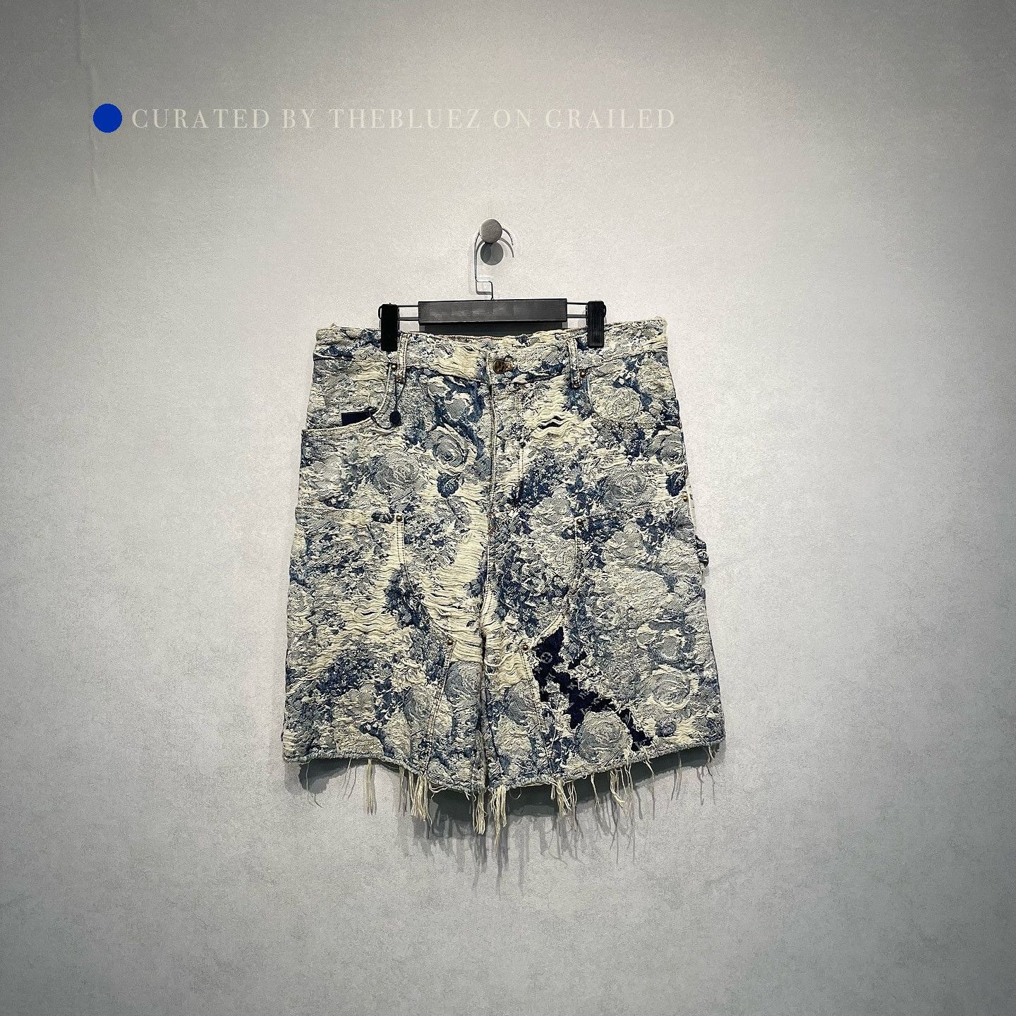 Louis Vuitton Floral Jacquard Blue Denim Shorts Size US 32 / EU 48 - 1 Thumbnail