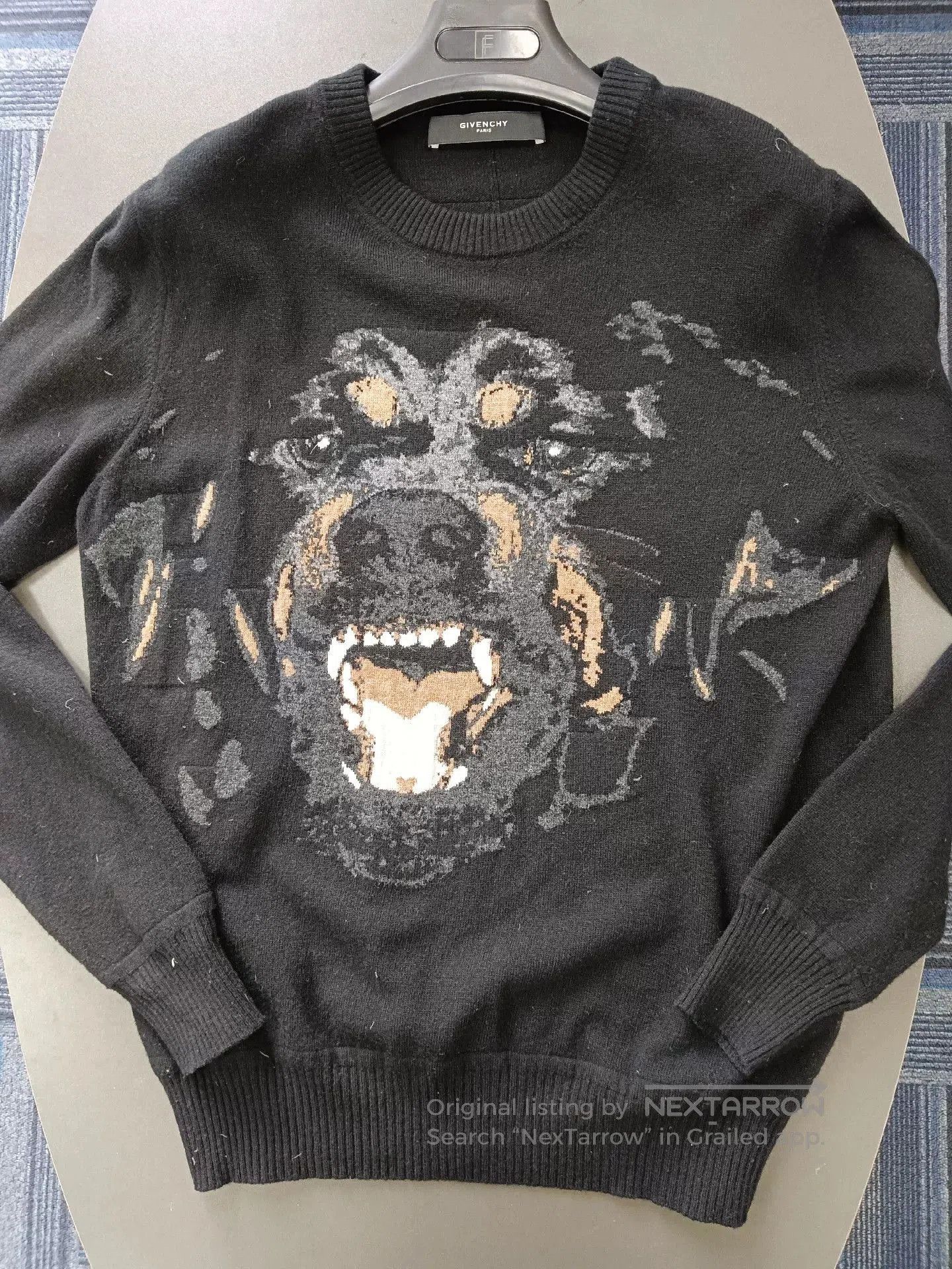 Givenchy Givenchy Long Sleeve Black Knit Sweater. Size US S / EU 44-46 / 1 - 1 Thumbnail