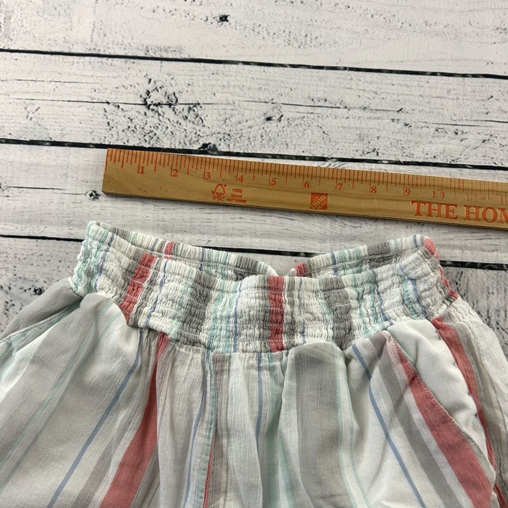 Gap GAP Lined Striped Cotton Shorts Women's XS Bermuda Casual Multicolor Pattern Jeans Shorts Size 26" / US 2 / IT 38 - 3 Thumbnail