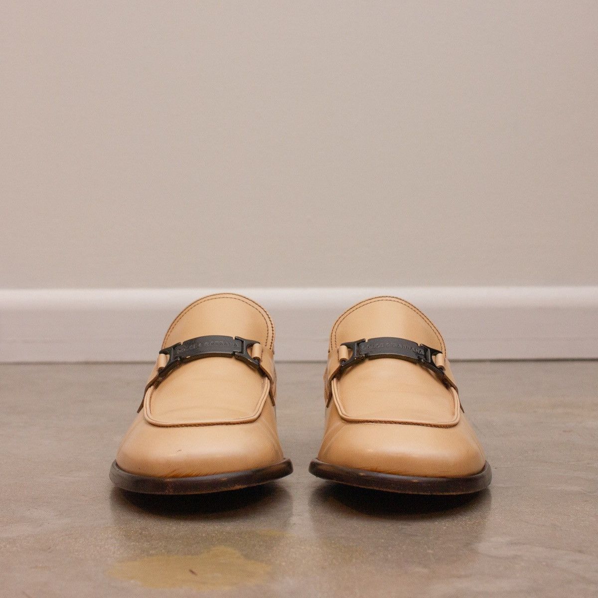 Dolce & Gabbana 895$MRP Dolce & Gabbana Ivory Round Toe Loafers Size US 8.5 / EU 41-42 - 6 Thumbnail