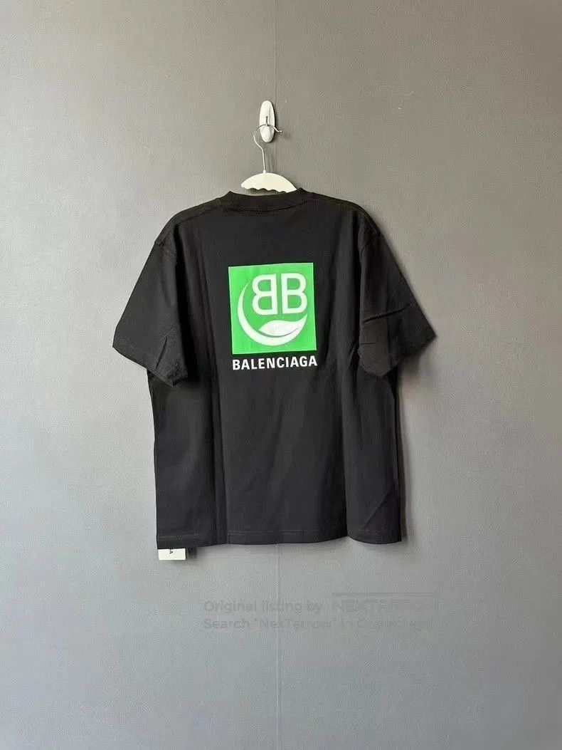 Balenciaga Balenciaga Eco-Friendly Short-Sleeve Tee. Size US XS / EU 42 / 0 - 2 Thumbnail