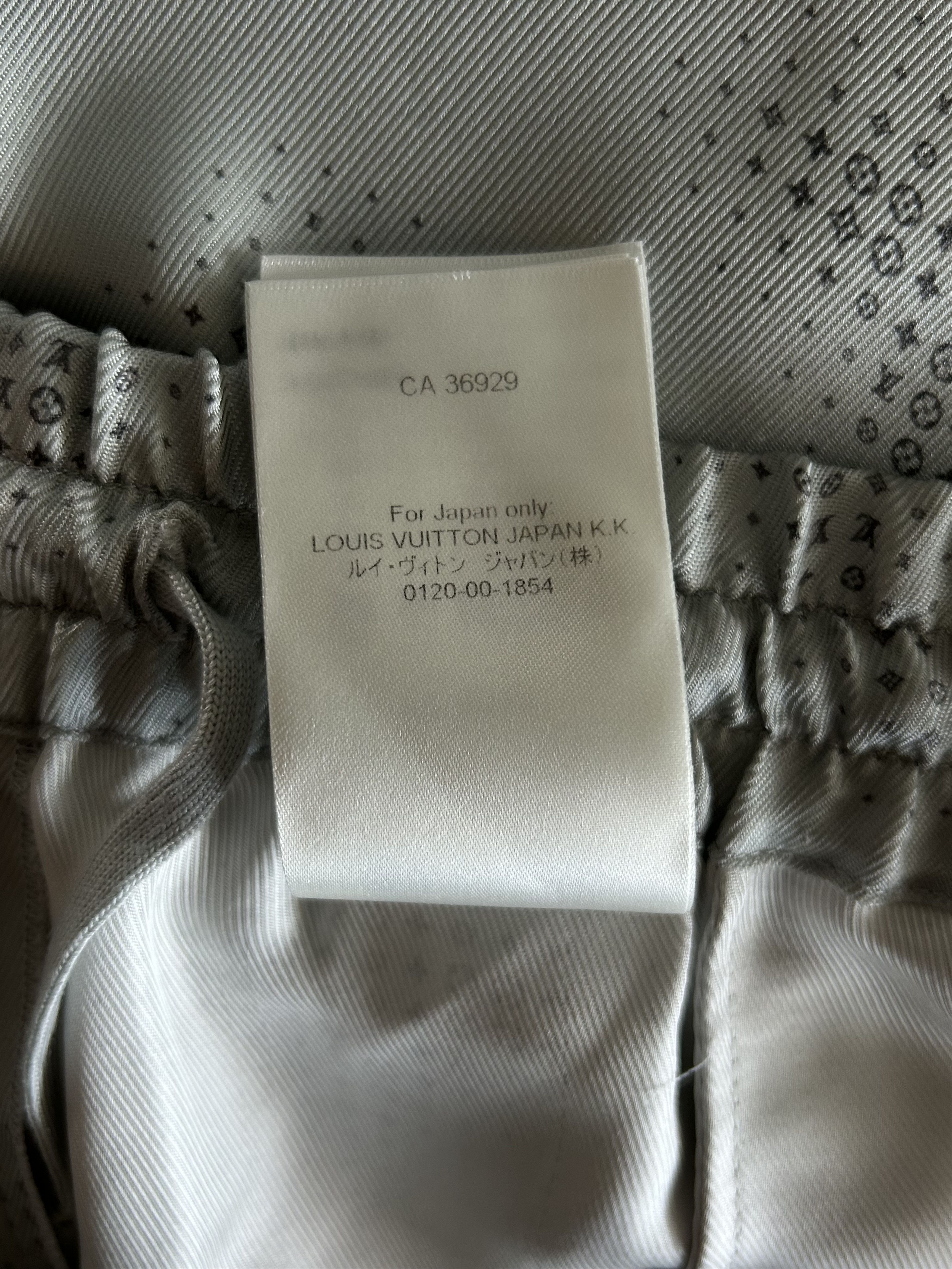 Louis Vuitton Louis Vuitton Grey LV Pixel Monogram Silk Shorts Size US 42 / EU 58 - 7 Thumbnail