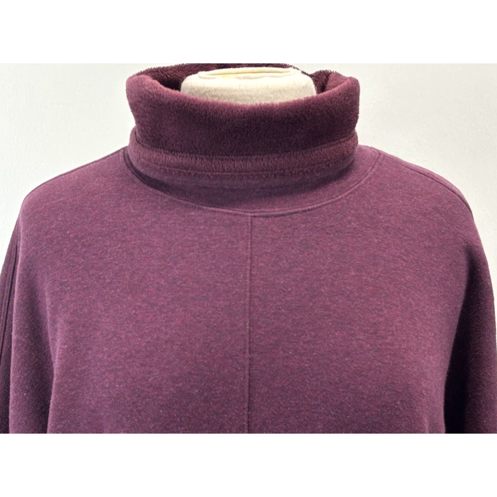Athleta Athleta Cozy Karma Funnel Neck Oversized Sweatshirt Wine Burgundy Size M Women’s Size M / US 6-8 / IT 42-44 - 5 Thumbnail