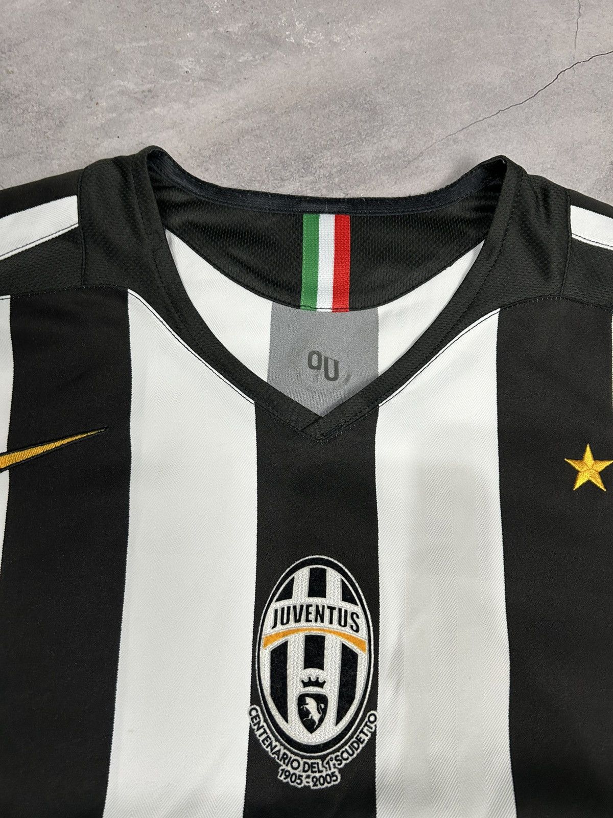 Nike Nike Juventus FC Total 90 2005/06 Vintage Home Jersey Size US XL / EU 56 / 4 - 7 Thumbnail