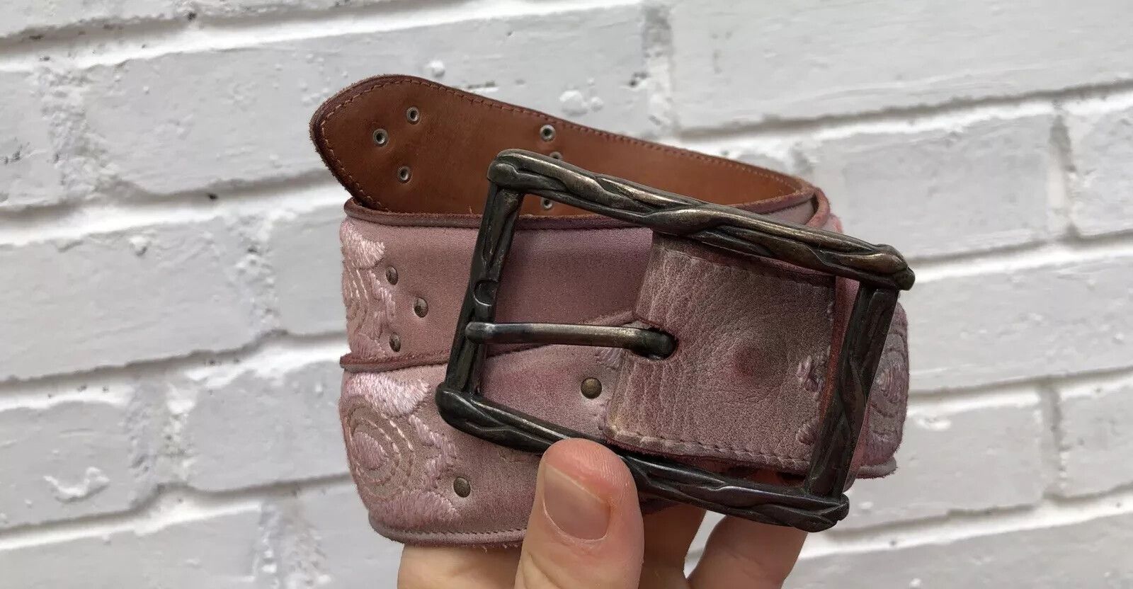 Vintage REPTILE'S HOUSE GENUINE LEATHER BELT FLORAL RARE PINK 44/80 Size ONE SIZE - 1 Thumbnail